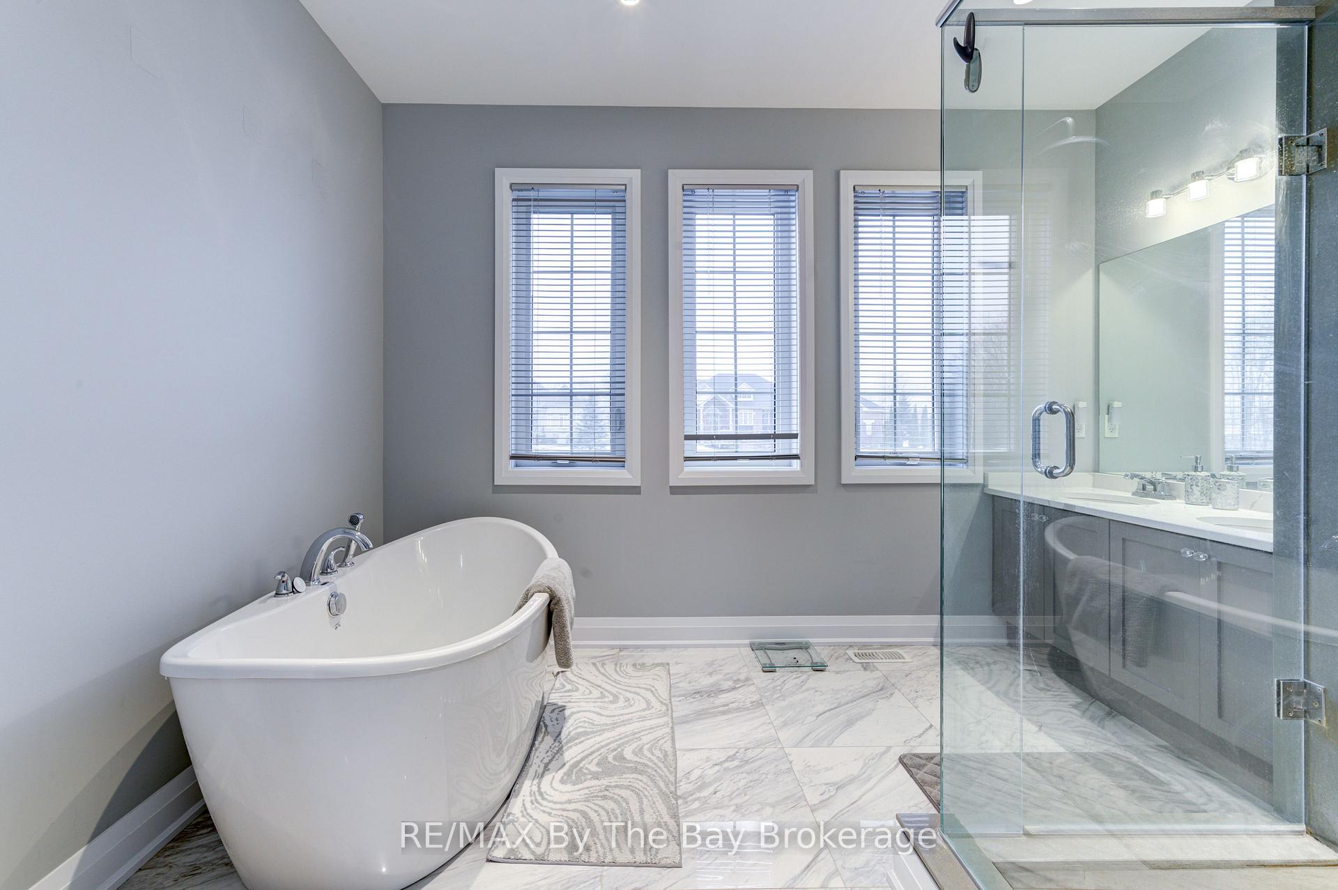 Photo 19 of 16 Walnut Drive, Wasaga Beach — HOMEH