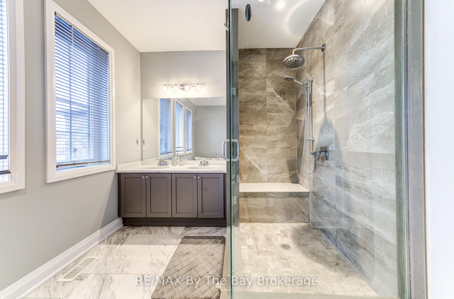 Photo 20 of 16 Walnut Drive, Wasaga Beach — HOMEH