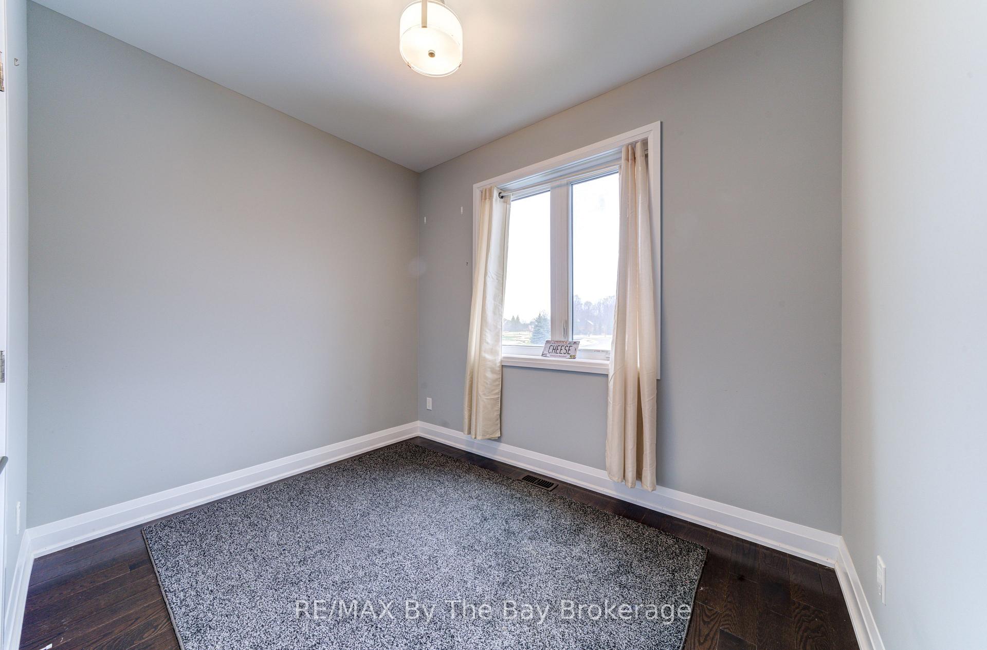 Photo 21 of 16 Walnut Drive, Wasaga Beach — HOMEH
