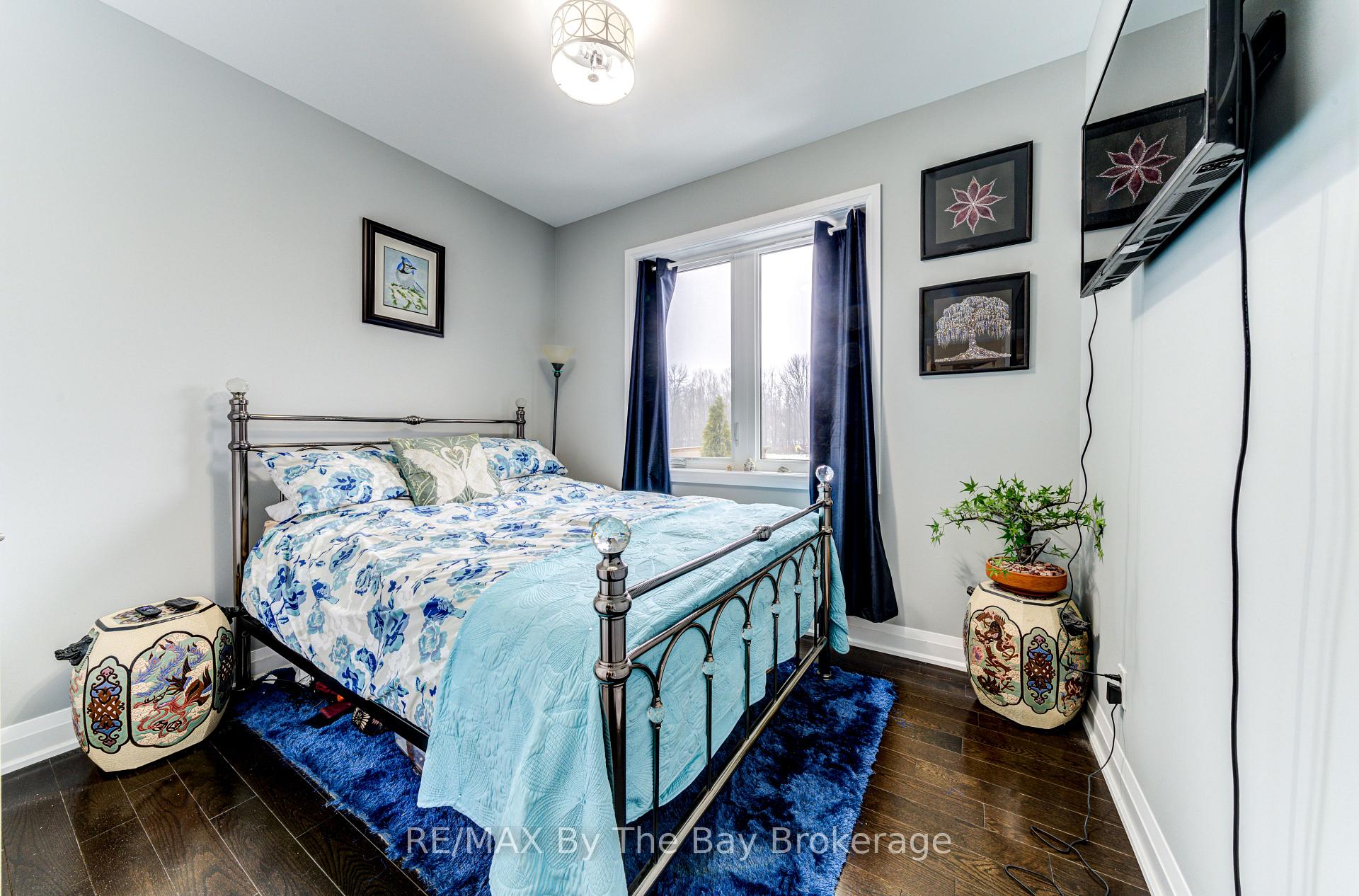 Photo 23 of 16 Walnut Drive, Wasaga Beach — HOMEH