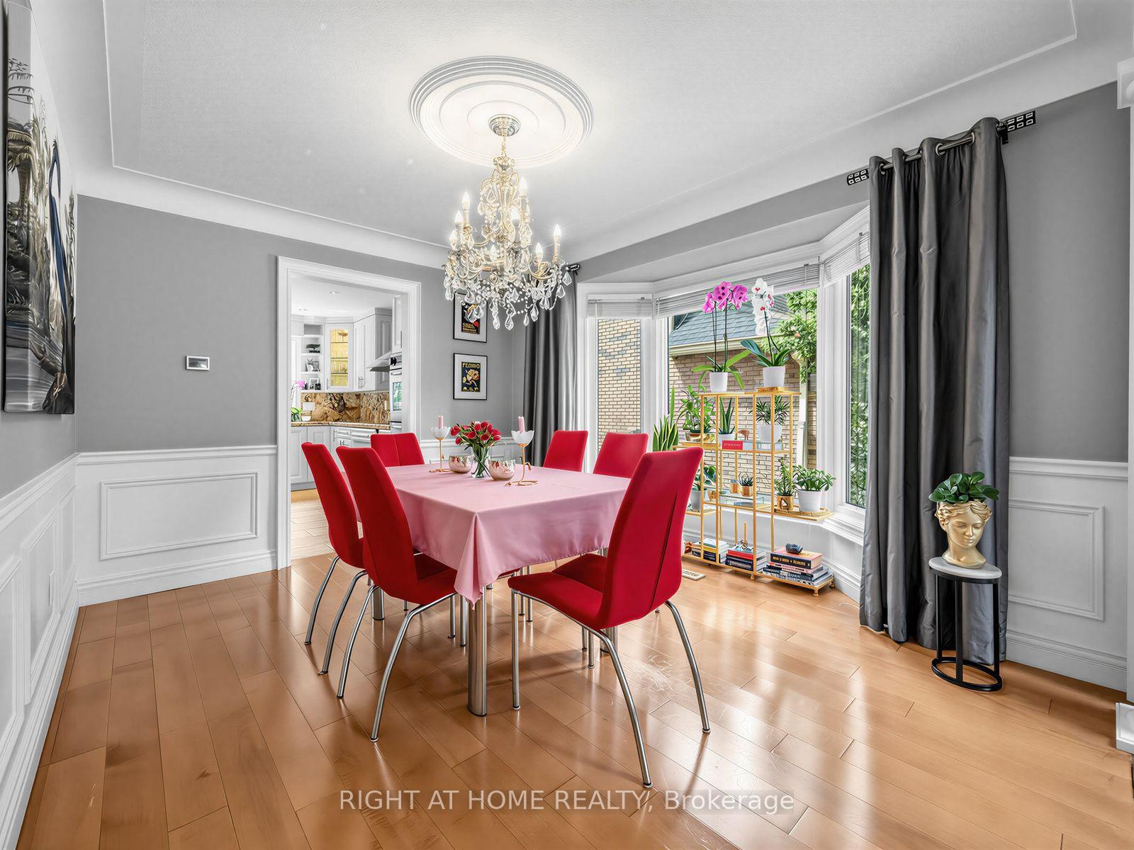 Photo 11 of 608 Highvalley Road, Hamilton, Ancaster — HOMEH