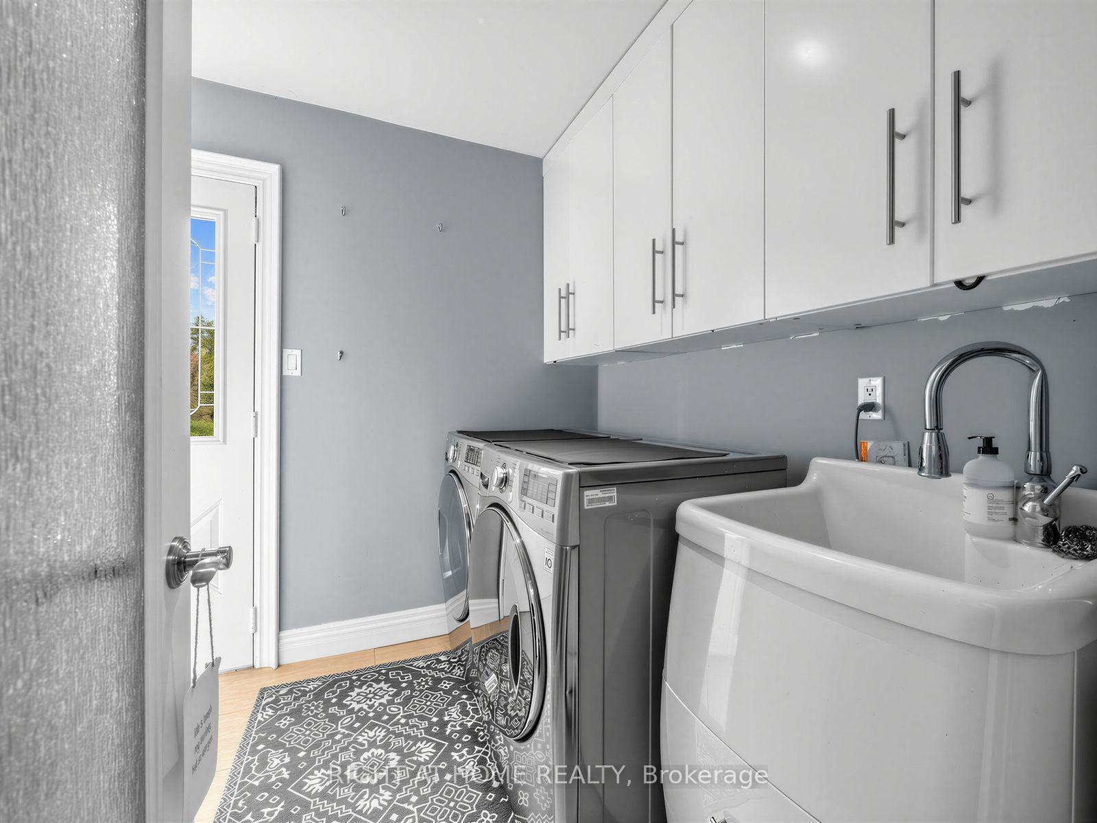 Photo 20 of 608 Highvalley Road, Hamilton, Ancaster — HOMEH
