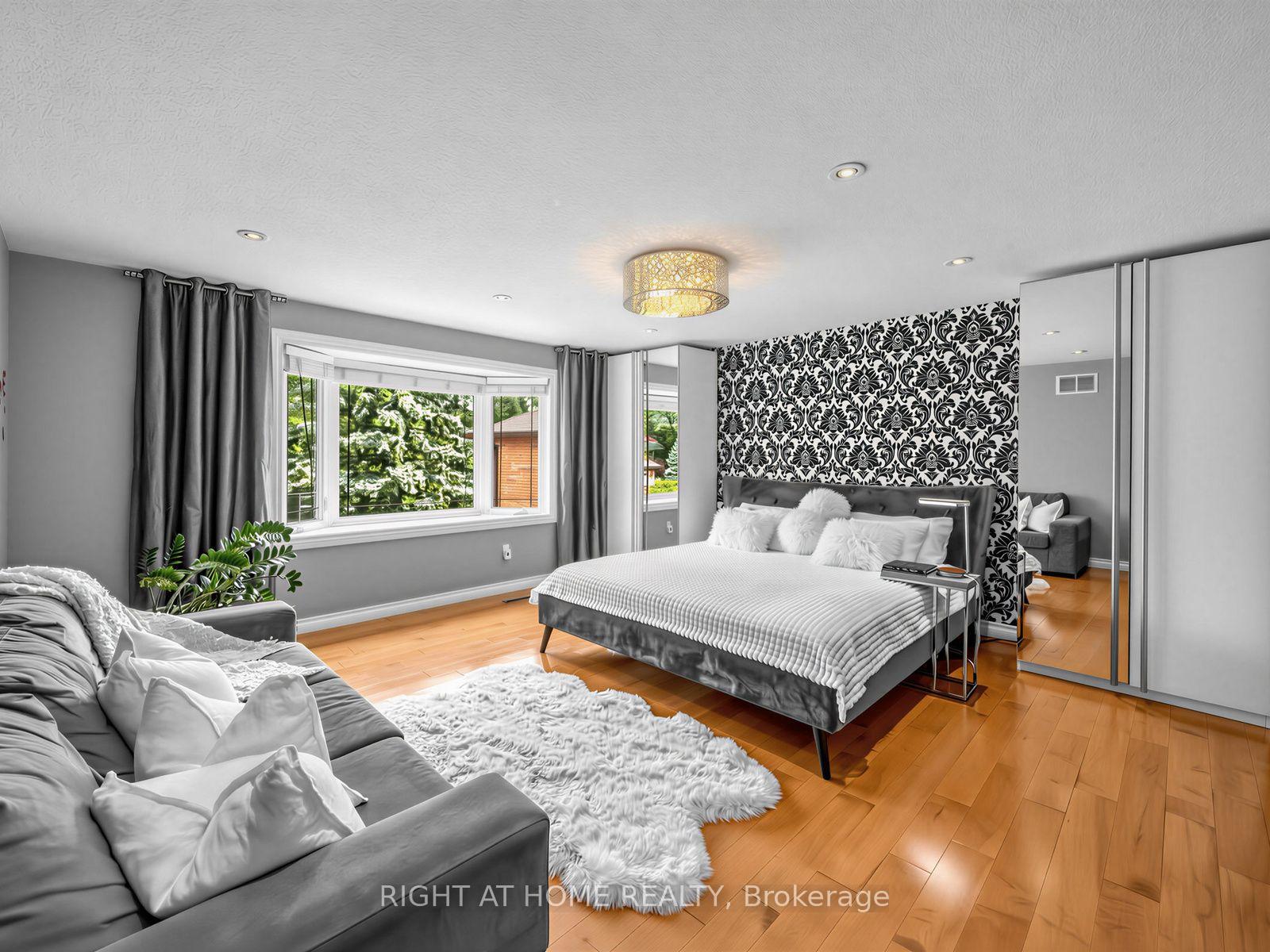 Photo 22 of 608 Highvalley Road, Hamilton, Ancaster — HOMEH