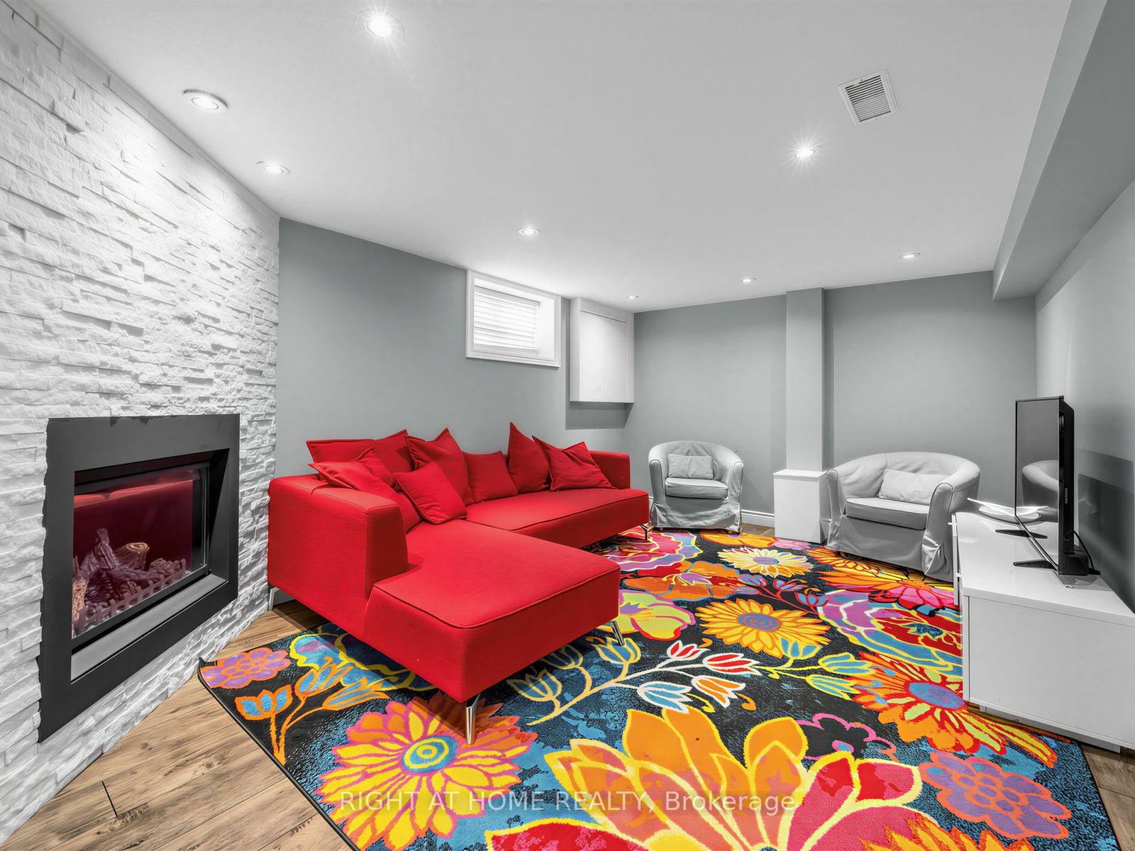 Photo 31 of 608 Highvalley Road, Hamilton, Ancaster — HOMEH