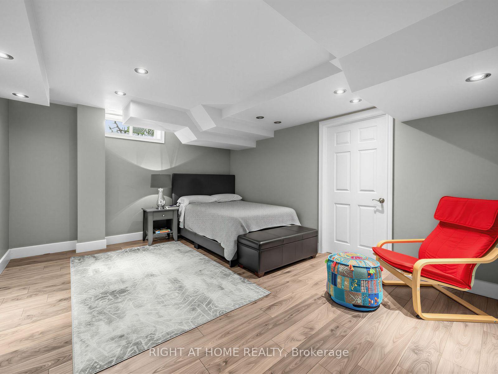 Photo 35 of 608 Highvalley Road, Hamilton, Ancaster — HOMEH