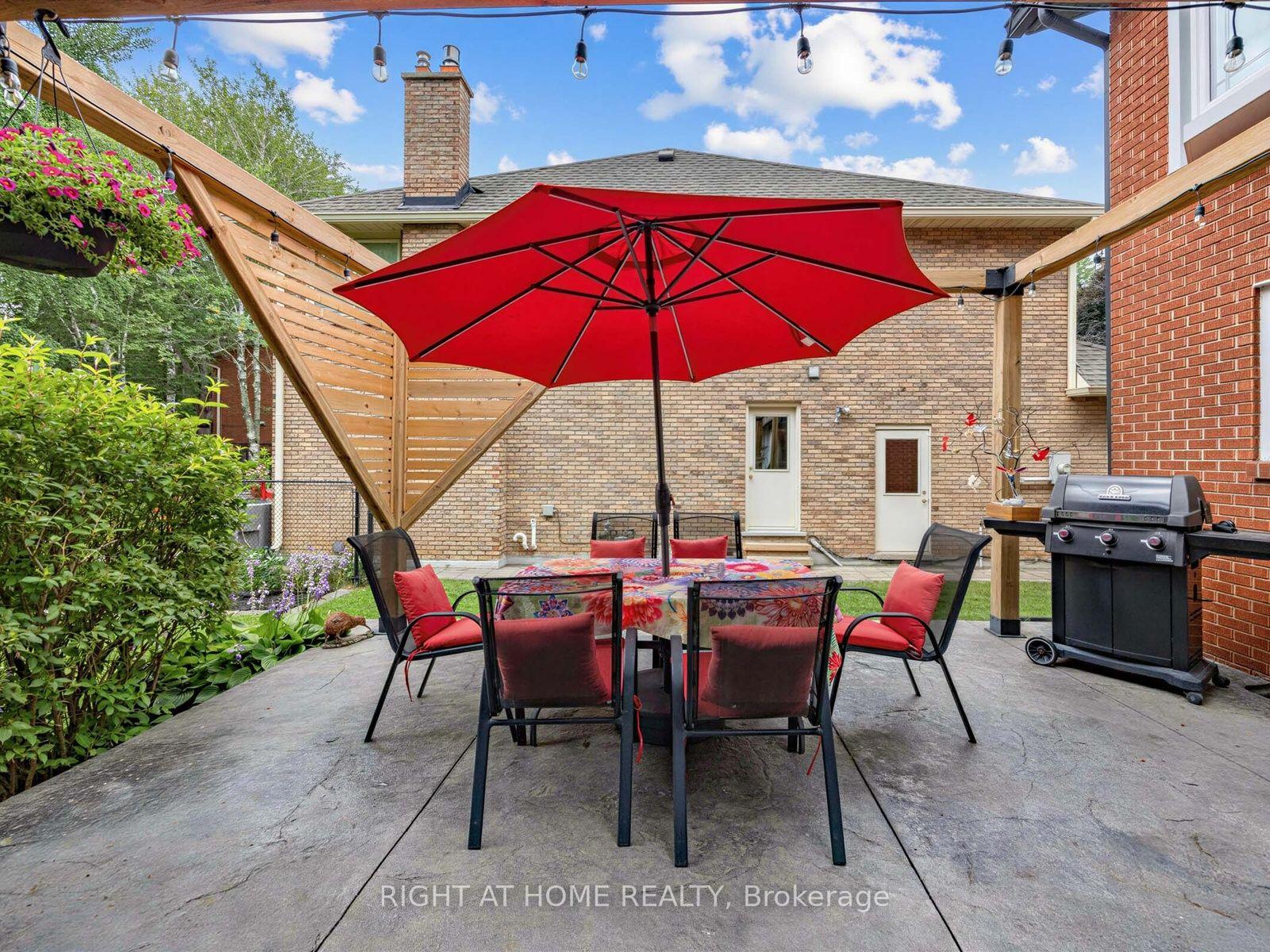 Photo 41 of 608 Highvalley Road, Hamilton, Ancaster — HOMEH