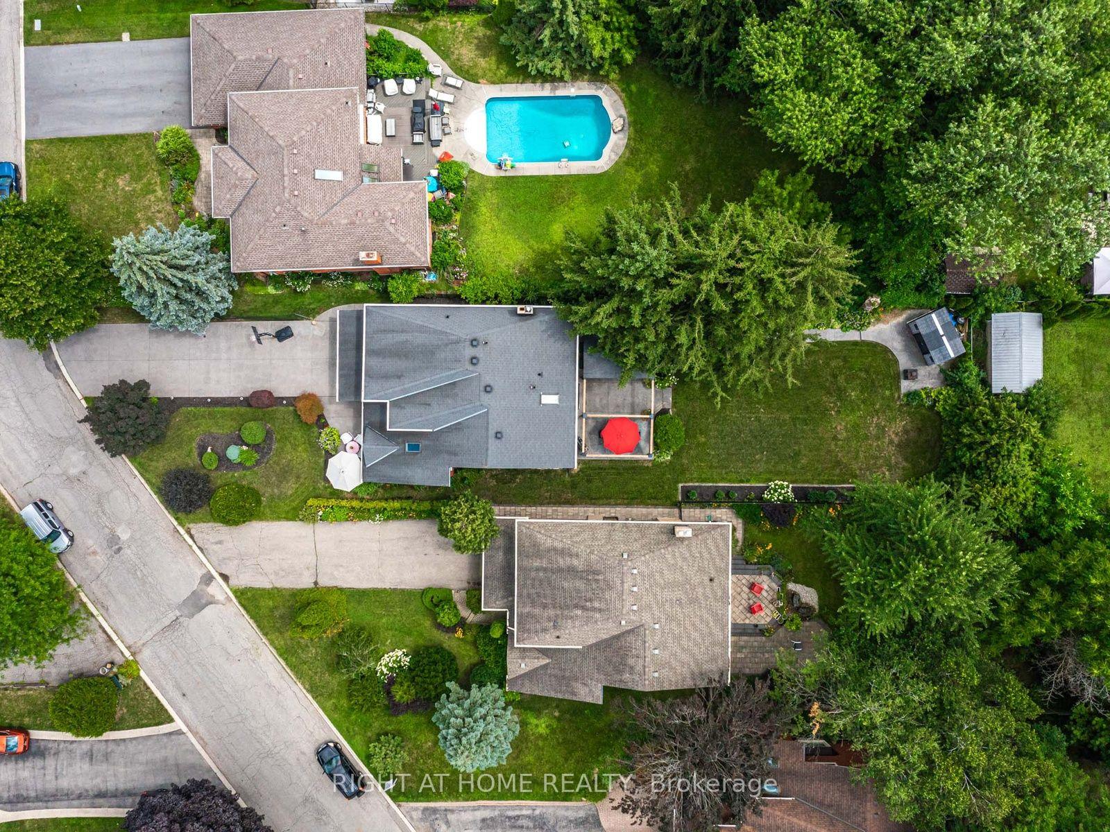 Photo 42 of 608 Highvalley Road, Hamilton, Ancaster — HOMEH