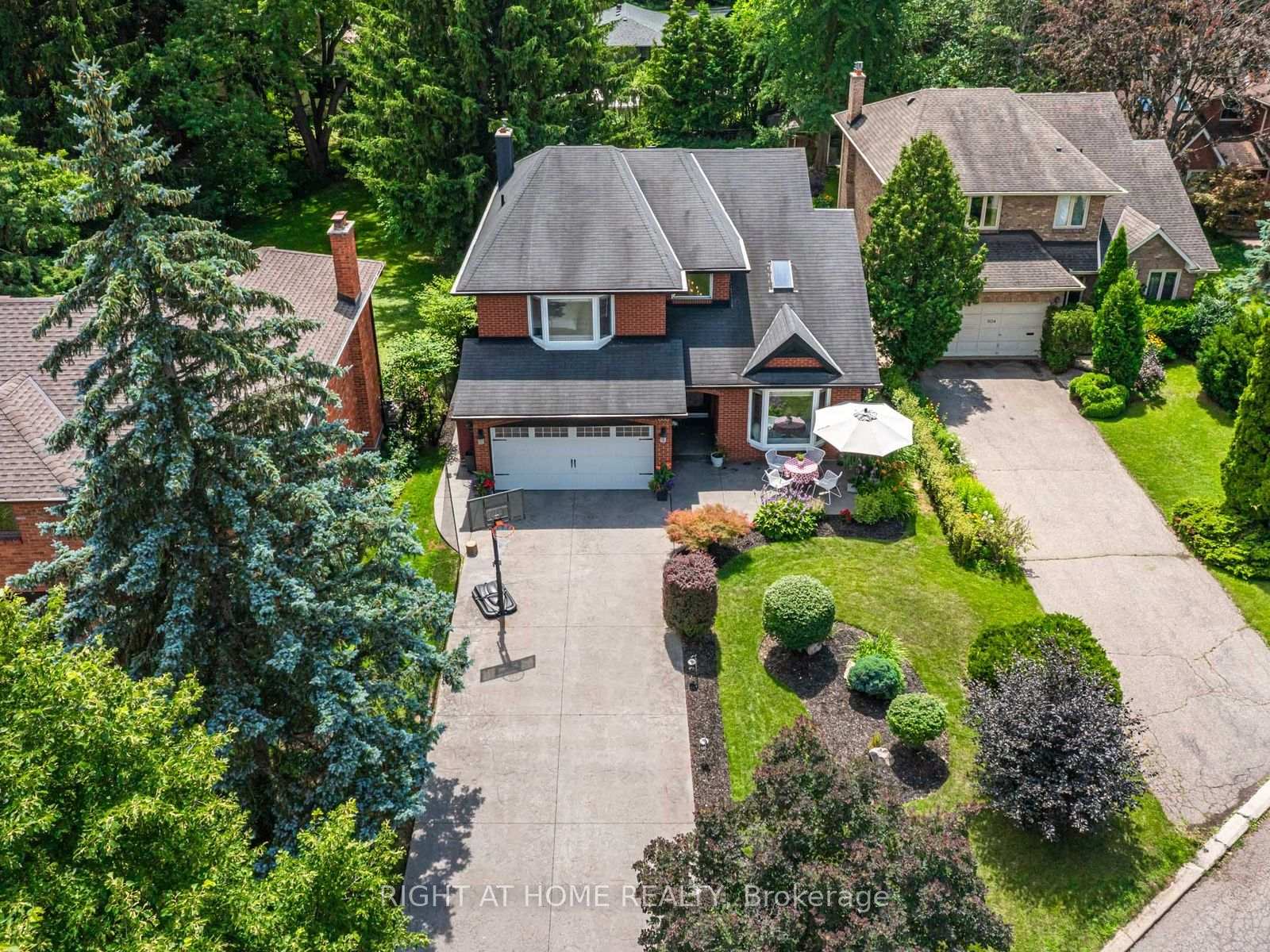 Photo 43 of 608 Highvalley Road, Hamilton, Ancaster — HOMEH