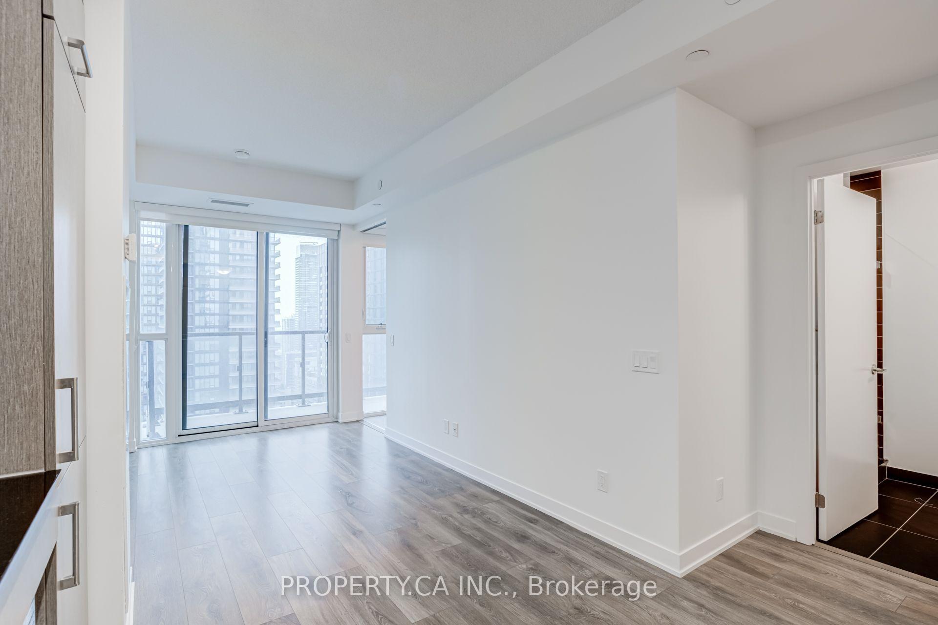 Photo 9 of Unit 3715, 87 Peter Street, Toronto, Waterfront Communities — HOMEH
