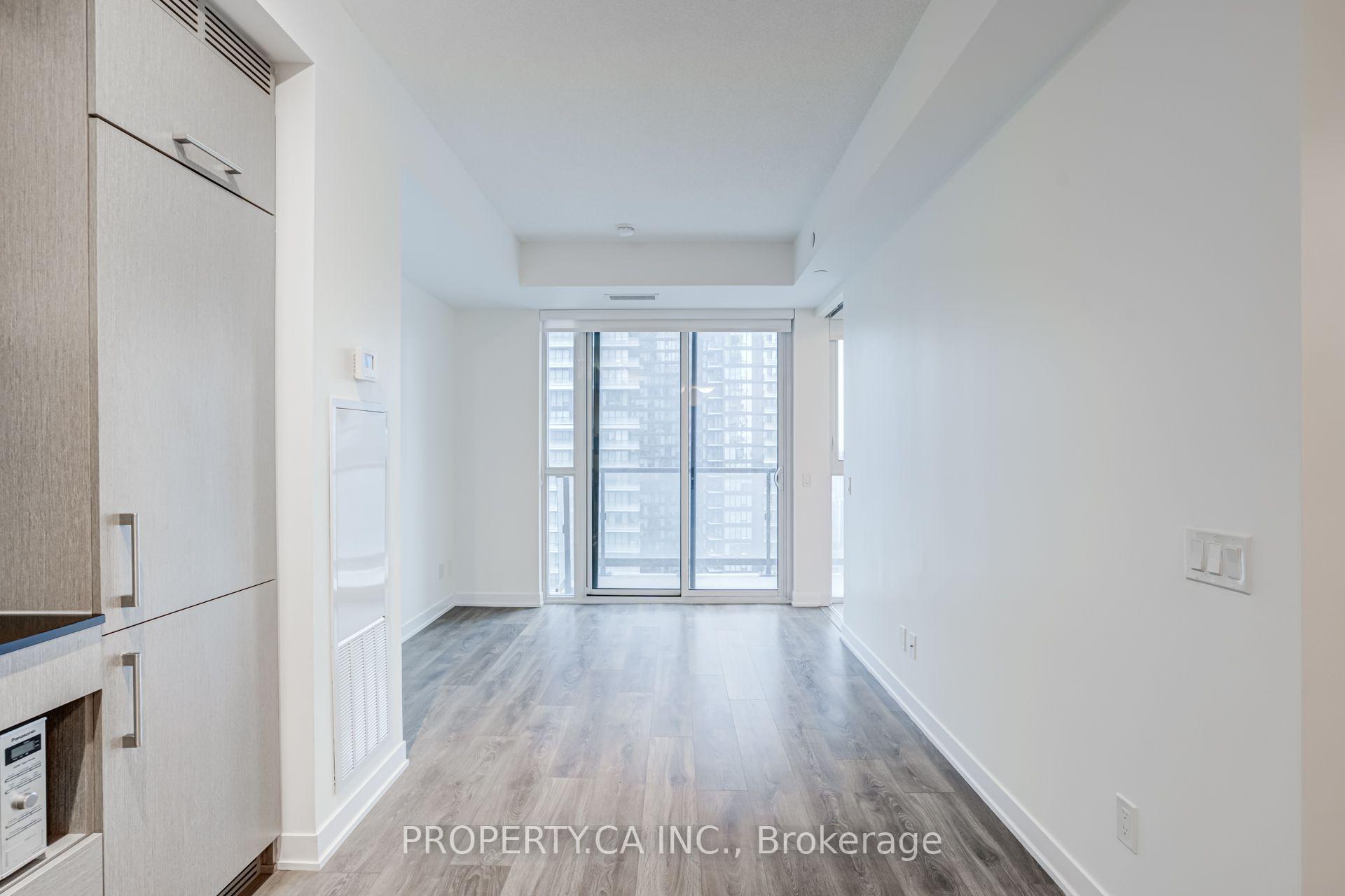 Photo 10 of Unit 3715, 87 Peter Street, Toronto, Waterfront Communities — HOMEH