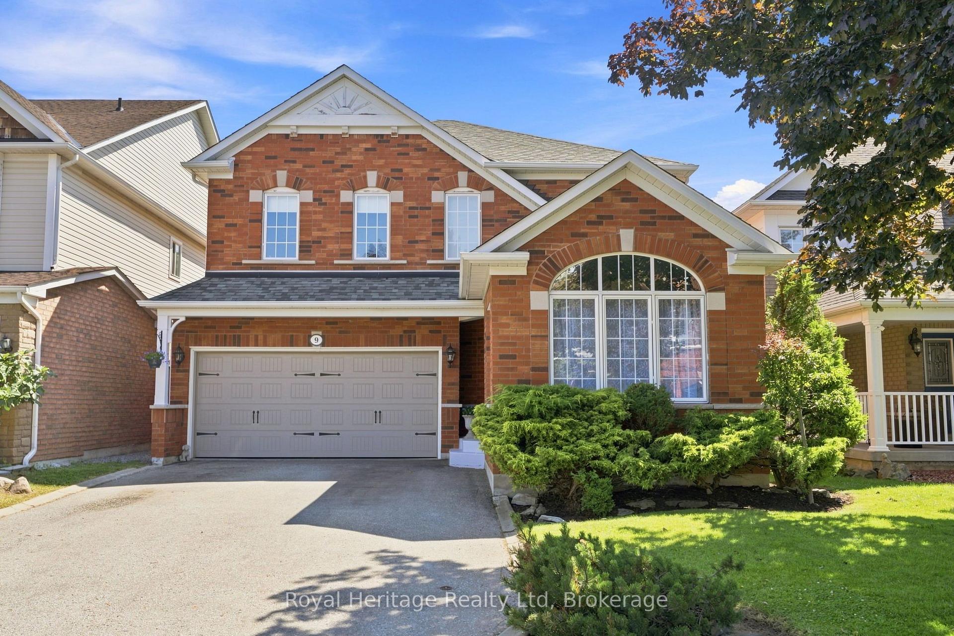 Photo 1 of 9 Wiseman Drive, Ajax, South East — HOMEH