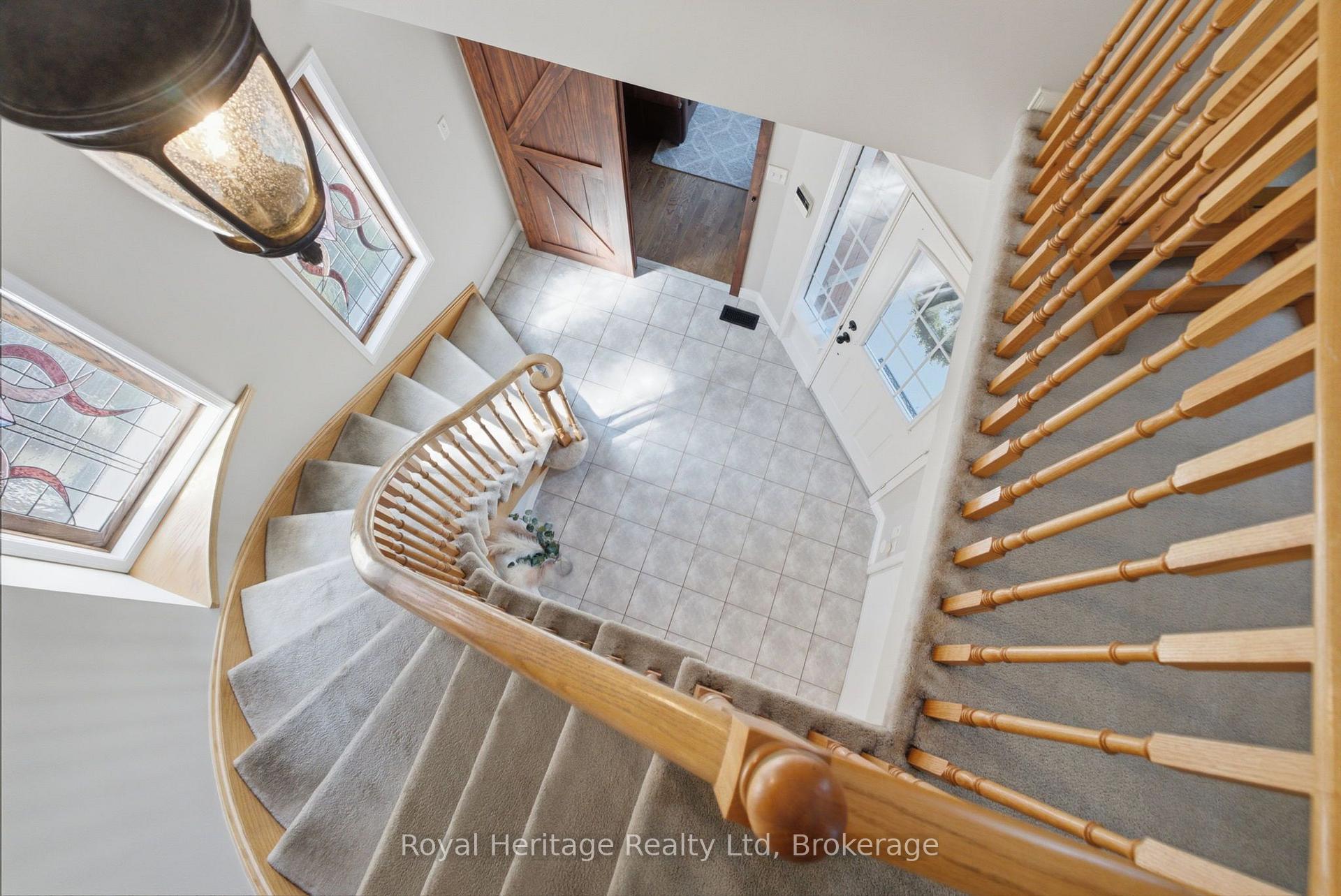 Photo 16 of 9 Wiseman Drive, Ajax, South East — HOMEH