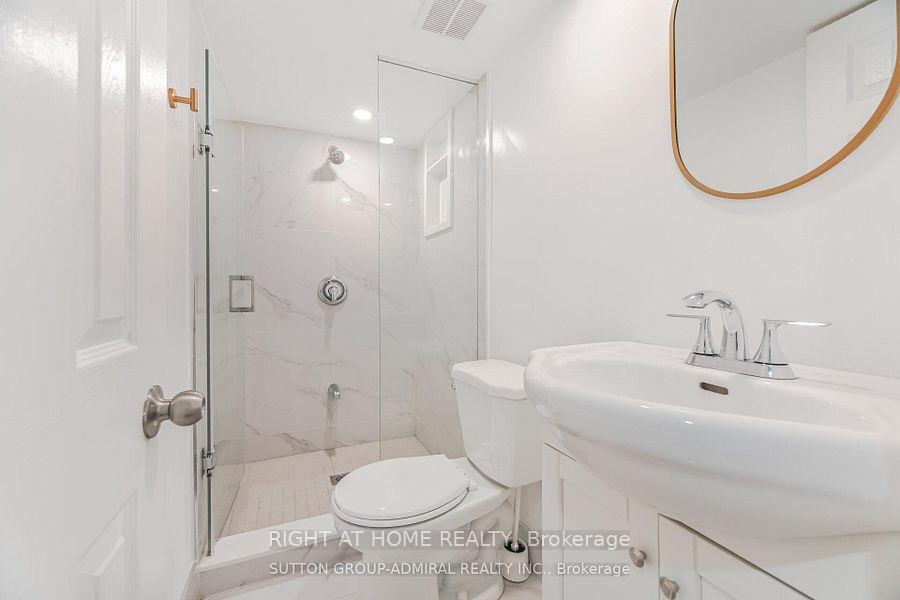 Photo 6 of 185 Red Maple Road N, Richmond Hill, Langstaff — HOMEH