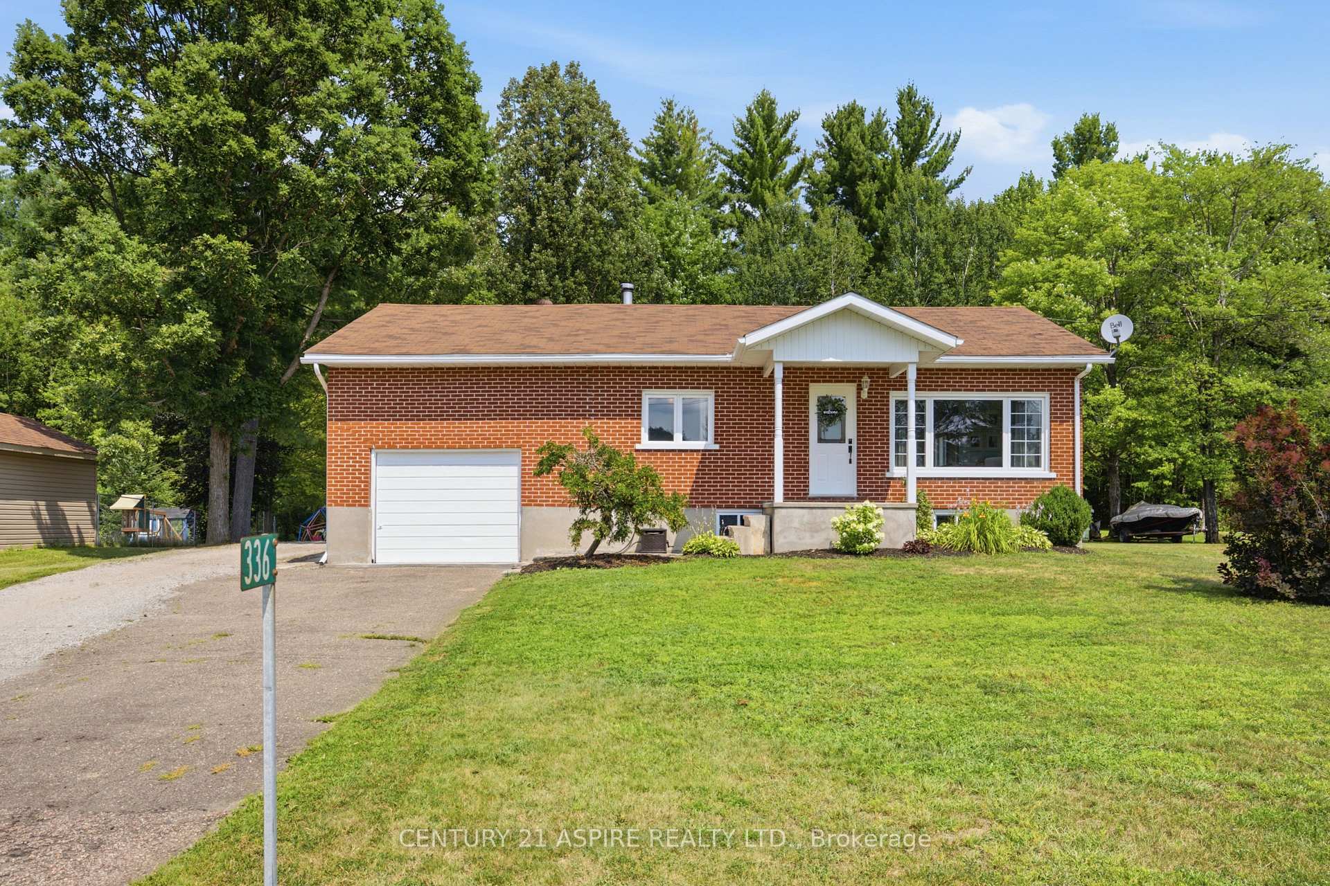 Photo 1 of 336 Witt Road, Laurentian Valley, Laurentian Valley — HOMEH