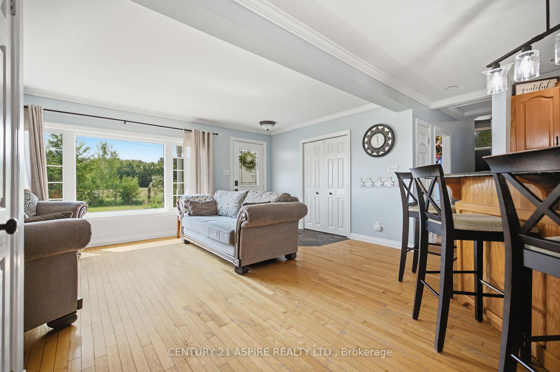 Photo 6 of 336 Witt Road, Laurentian Valley, Laurentian Valley — HOMEH