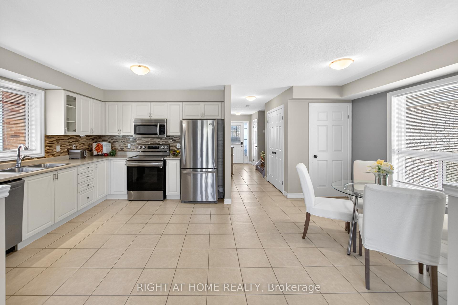 Photo 13 of 21 Mullin Drive, Guelph, Victoria North — HOMEH
