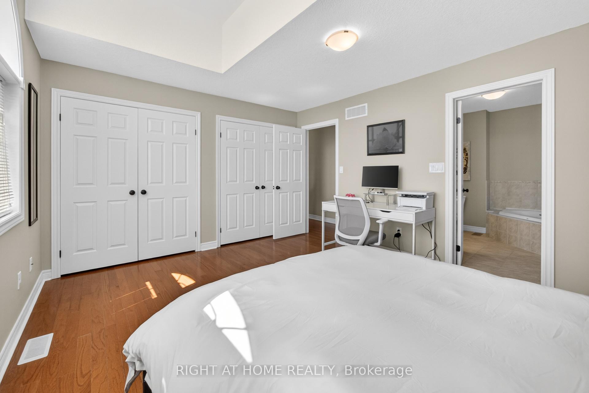 Photo 23 of 21 Mullin Drive, Guelph, Victoria North — HOMEH