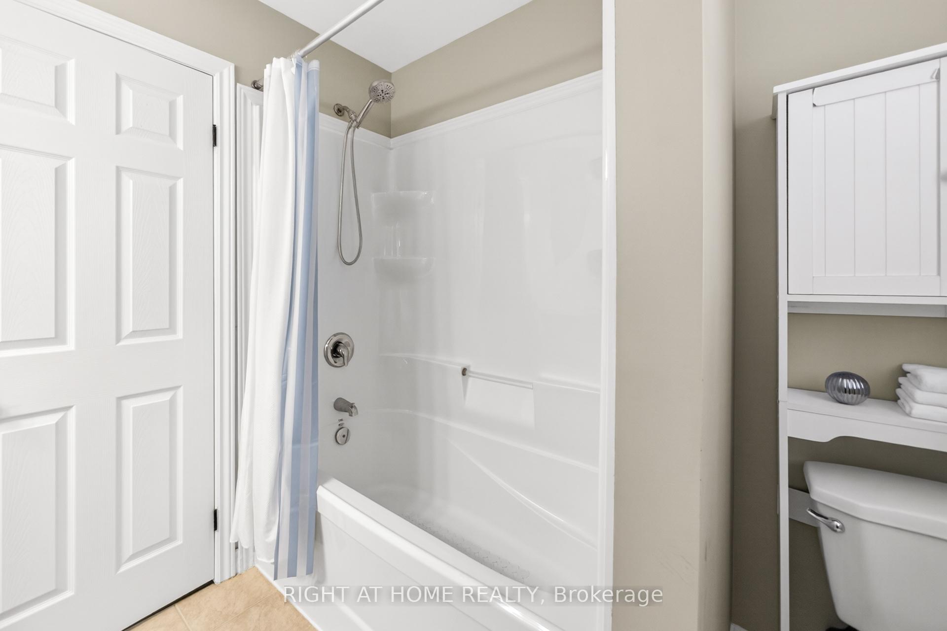 Photo 25 of 21 Mullin Drive, Guelph, Victoria North — HOMEH