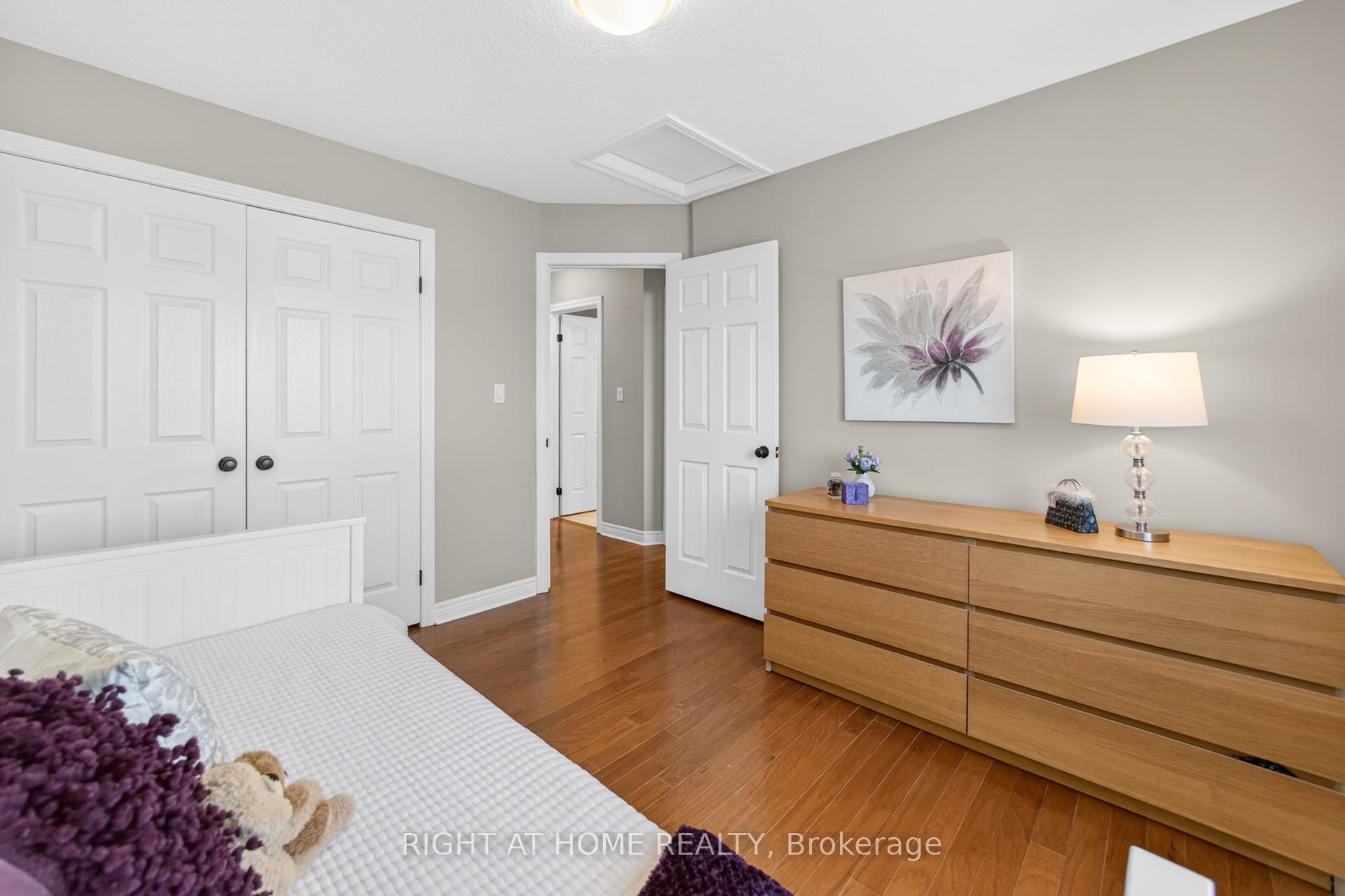 Photo 30 of 21 Mullin Drive, Guelph, Victoria North — HOMEH