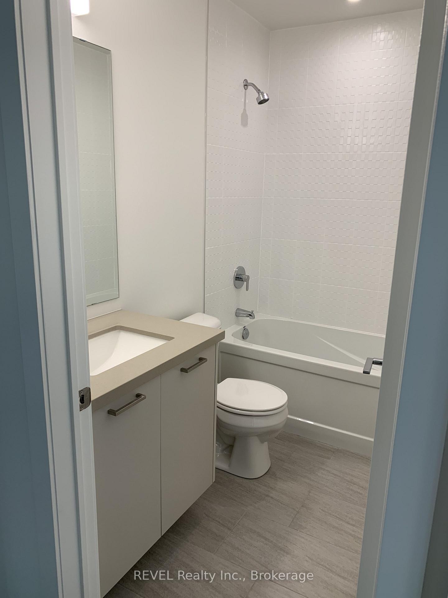 Photo 7 of Unit 301, 455 Charlton Avenue E, Hamilton, Stinson — HOMEH