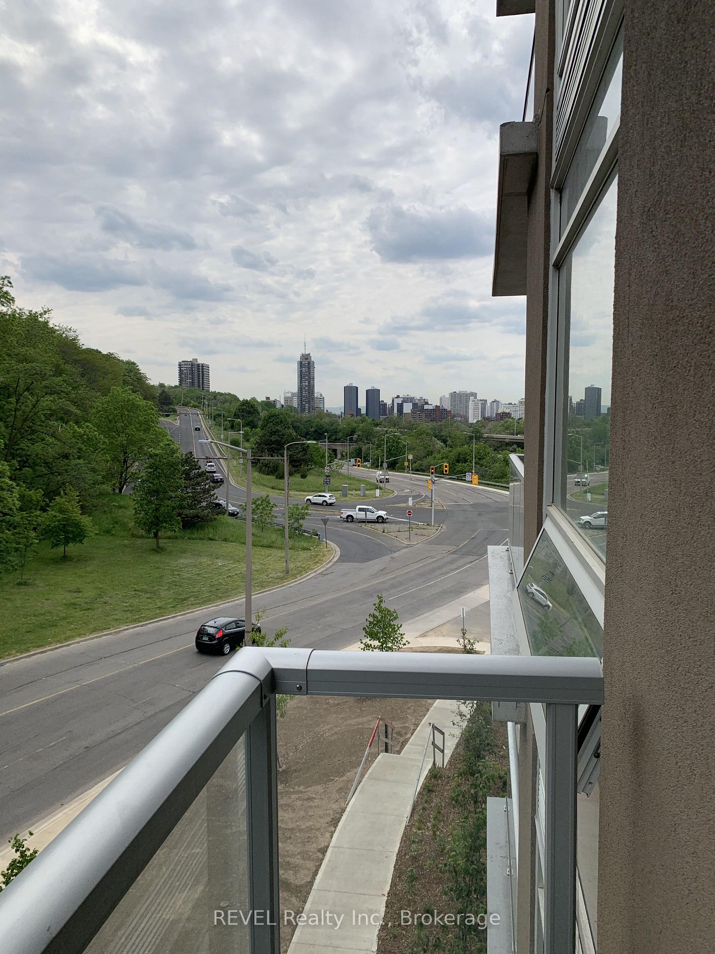 Photo 8 of Unit 301, 455 Charlton Avenue E, Hamilton, Stinson — HOMEH