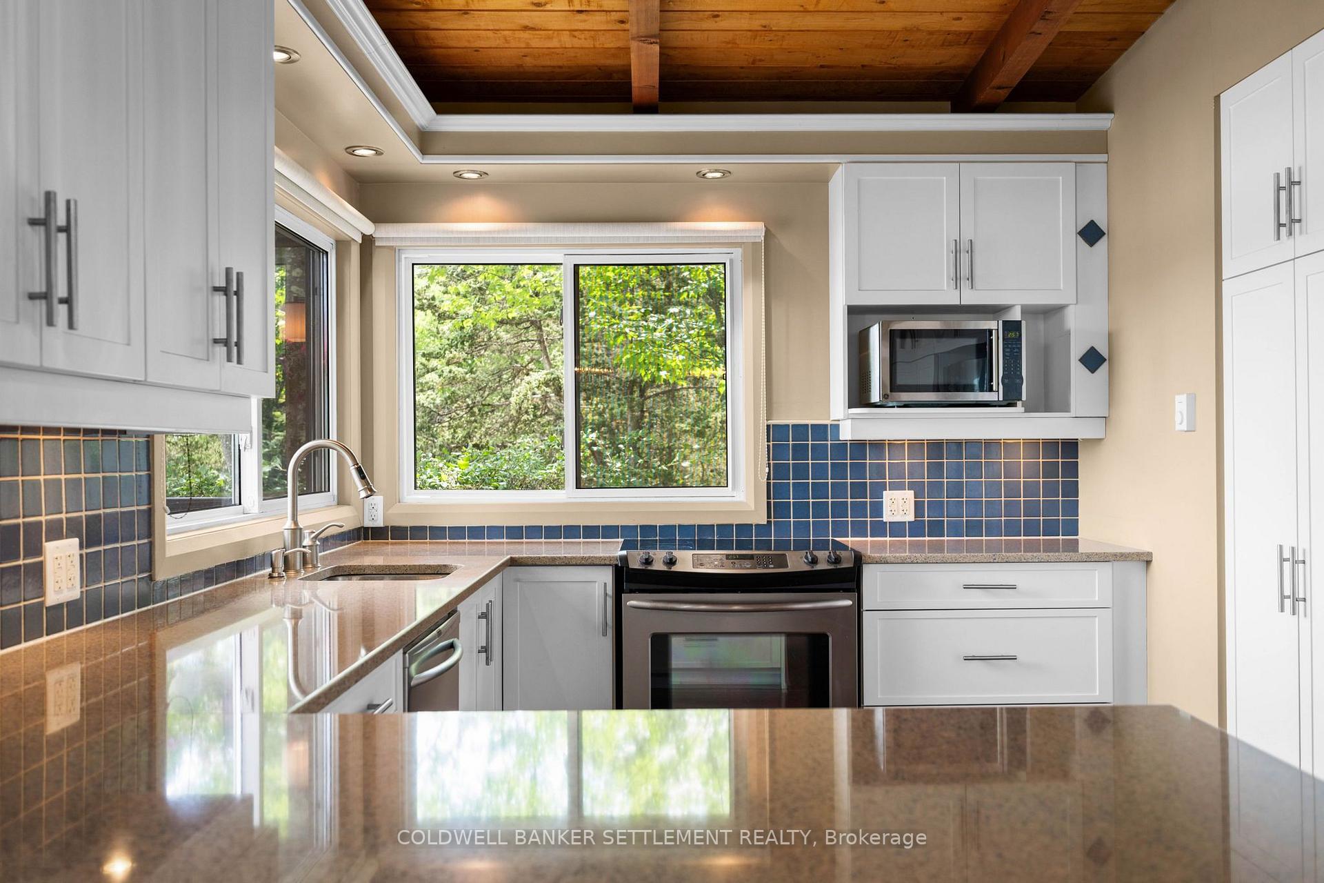 Photo 14 of 100 Abby Hawk Lane, Tay Valley, Bathurst/Burgess & Sherbrooke (North Burgess) Twp — HOMEH