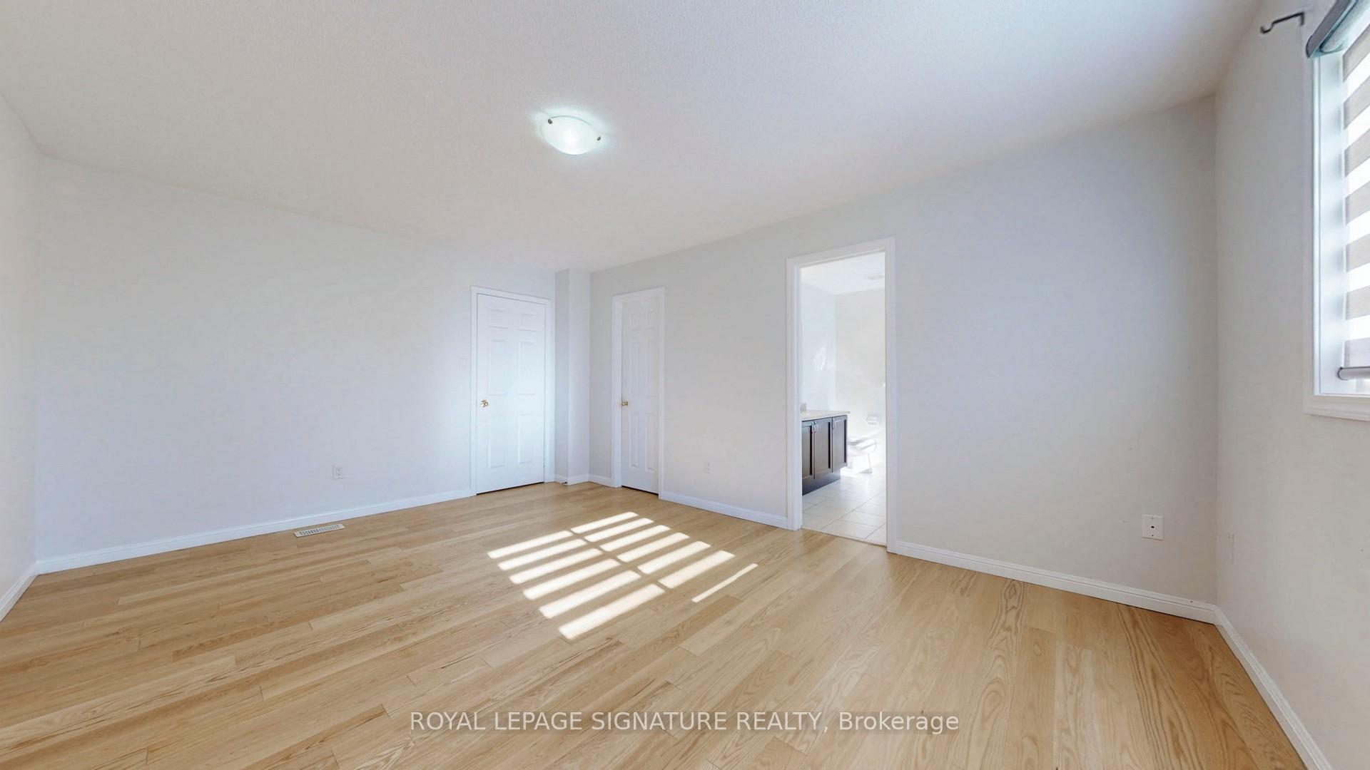 Photo 23 of 138 Sun King Crescent, Barrie, Innis-Shore — HOMEH