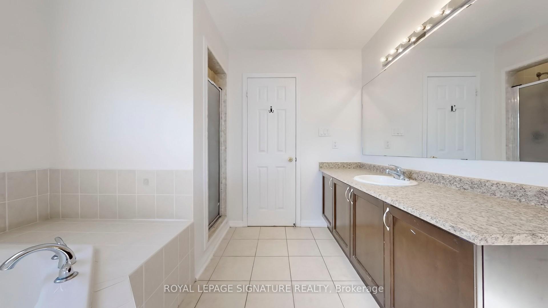 Photo 25 of 138 Sun King Crescent, Barrie, Innis-Shore — HOMEH