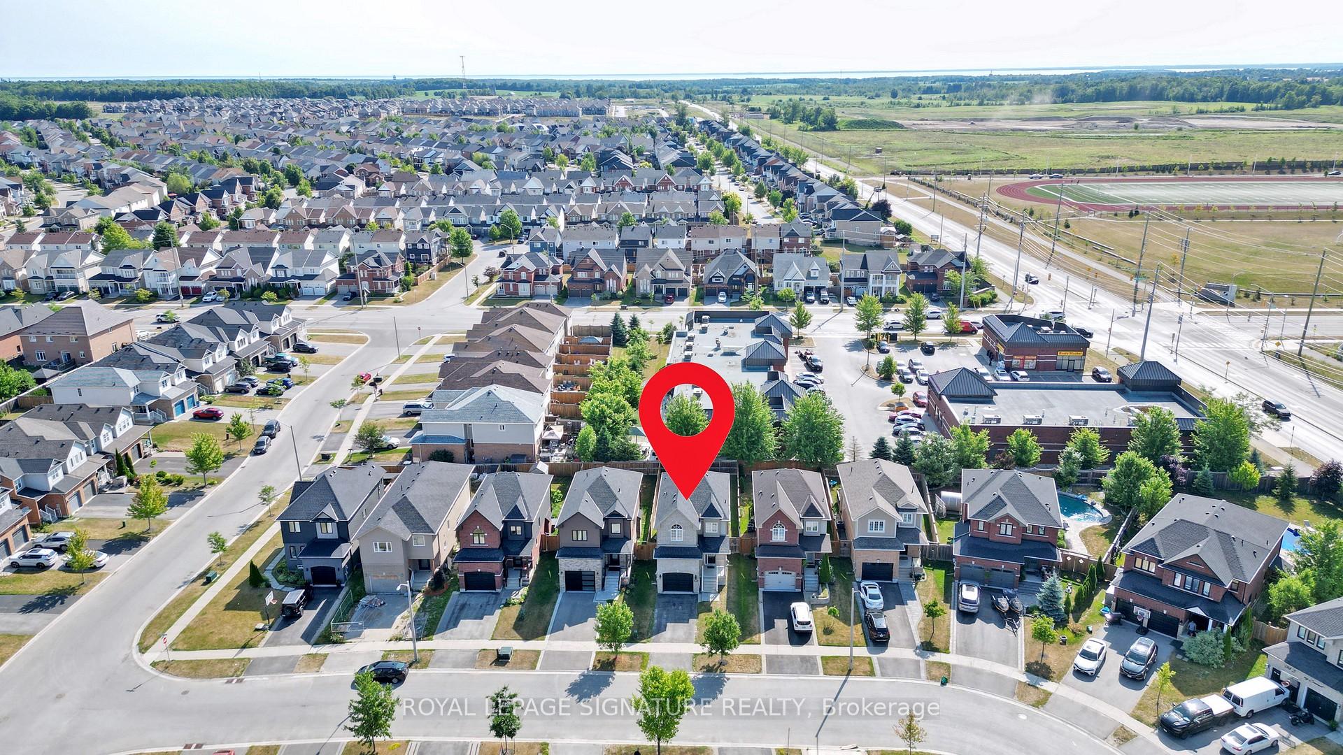 Photo 50 of 138 Sun King Crescent, Barrie, Innis-Shore — HOMEH