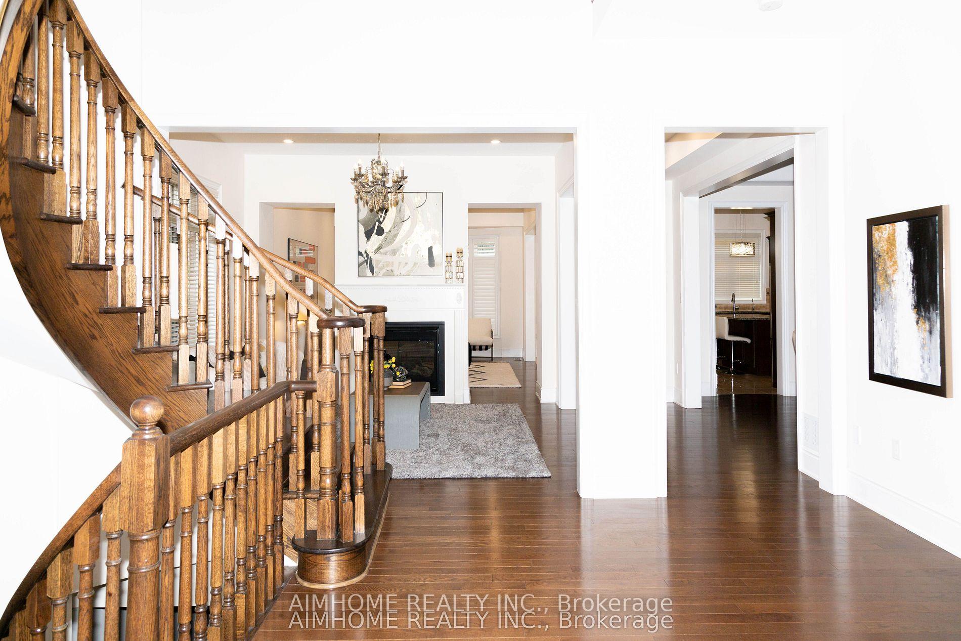 Photo 2 of 36 Gracedale Drive, Richmond Hill, Westbrook — HOMEH