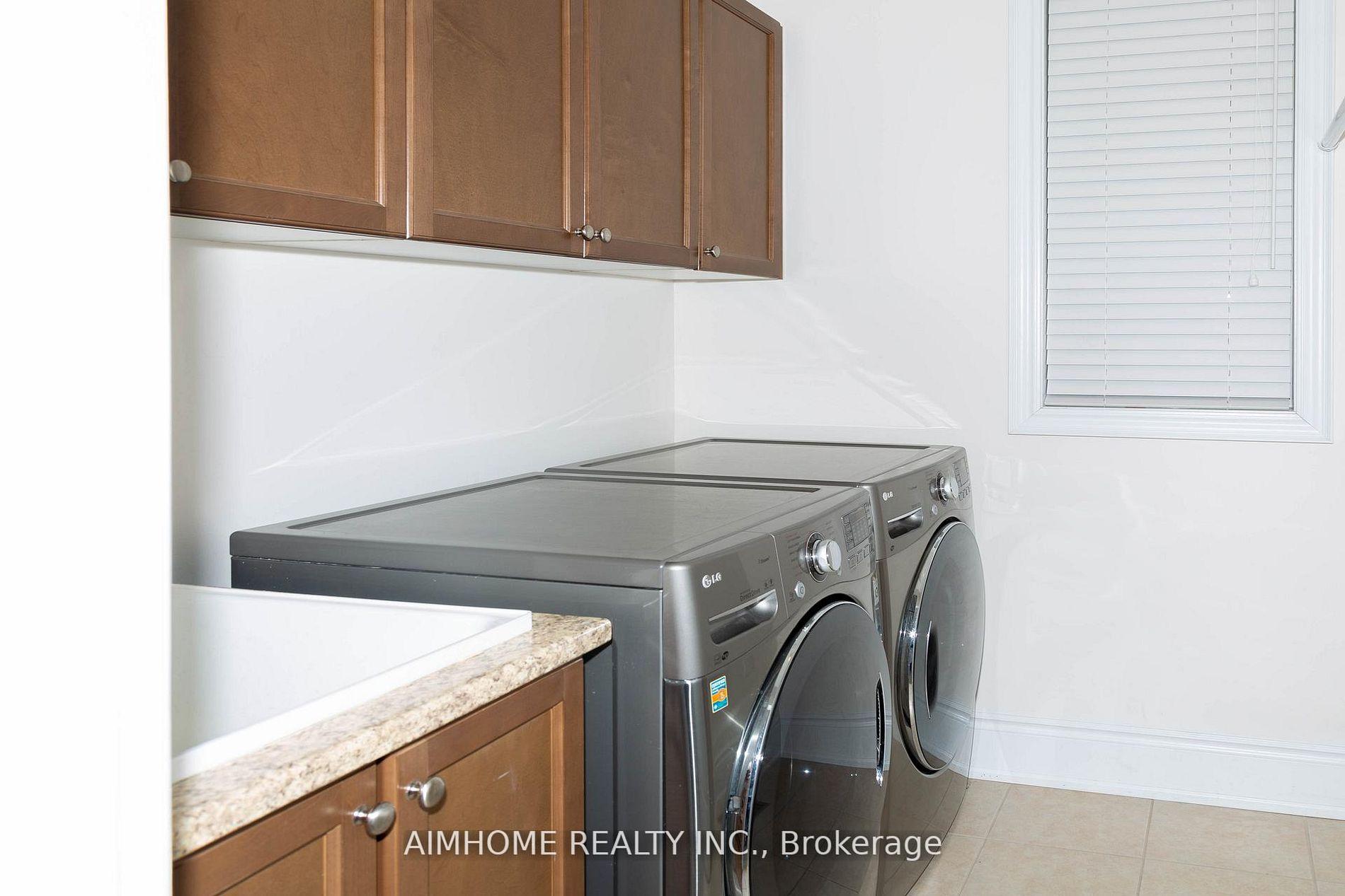 Photo 23 of 36 Gracedale Drive, Richmond Hill, Westbrook — HOMEH