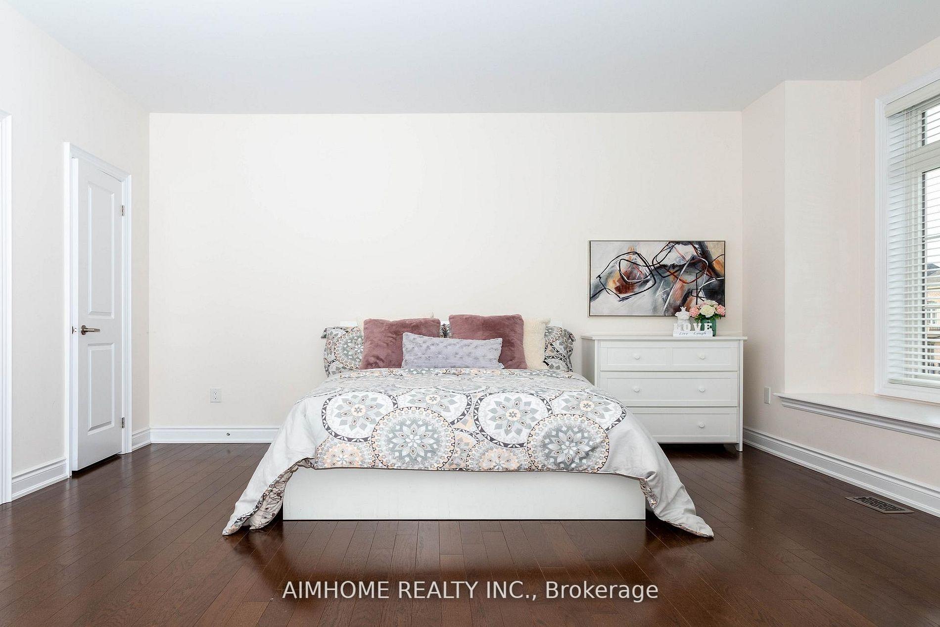 Photo 42 of 36 Gracedale Drive, Richmond Hill, Westbrook — HOMEH