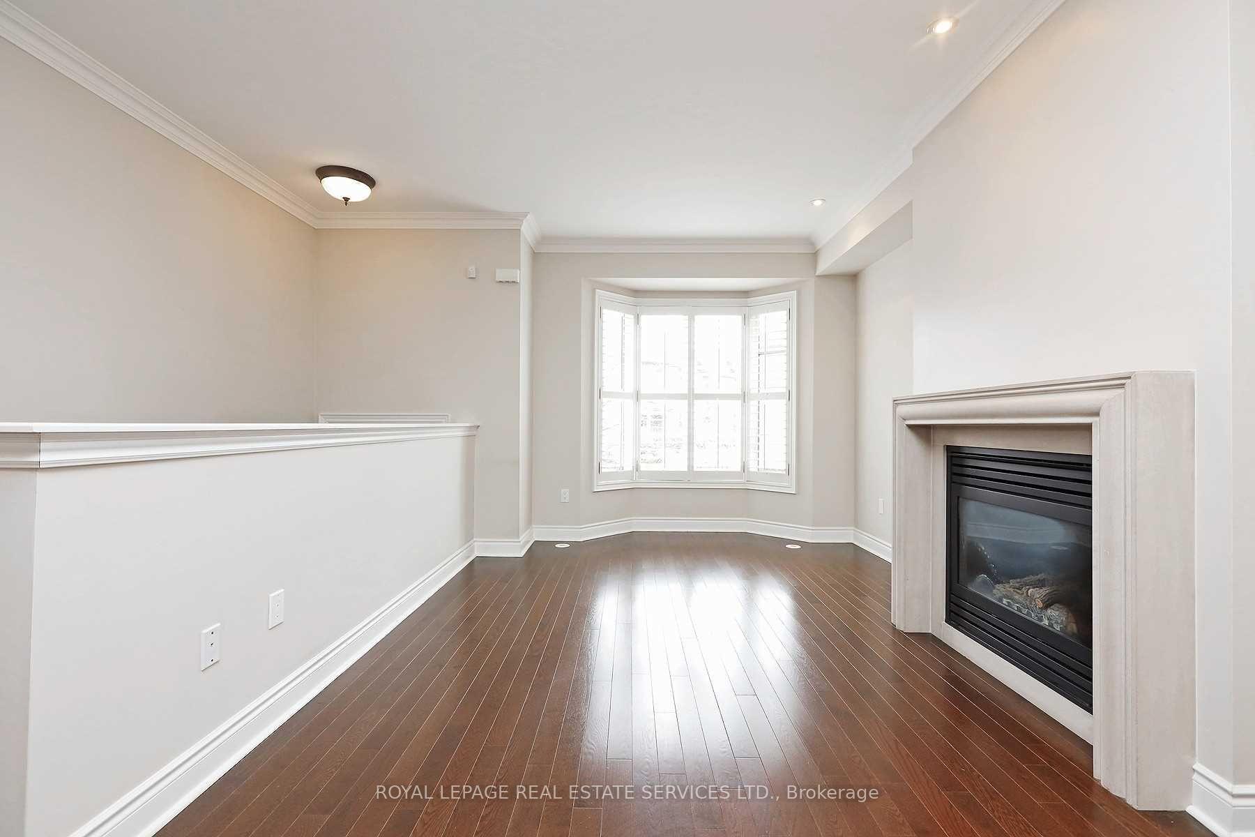 Photo 4 of Unit 1, 20 Shires Lane, Etobicoke, Islington-City Centre West — HOMEH