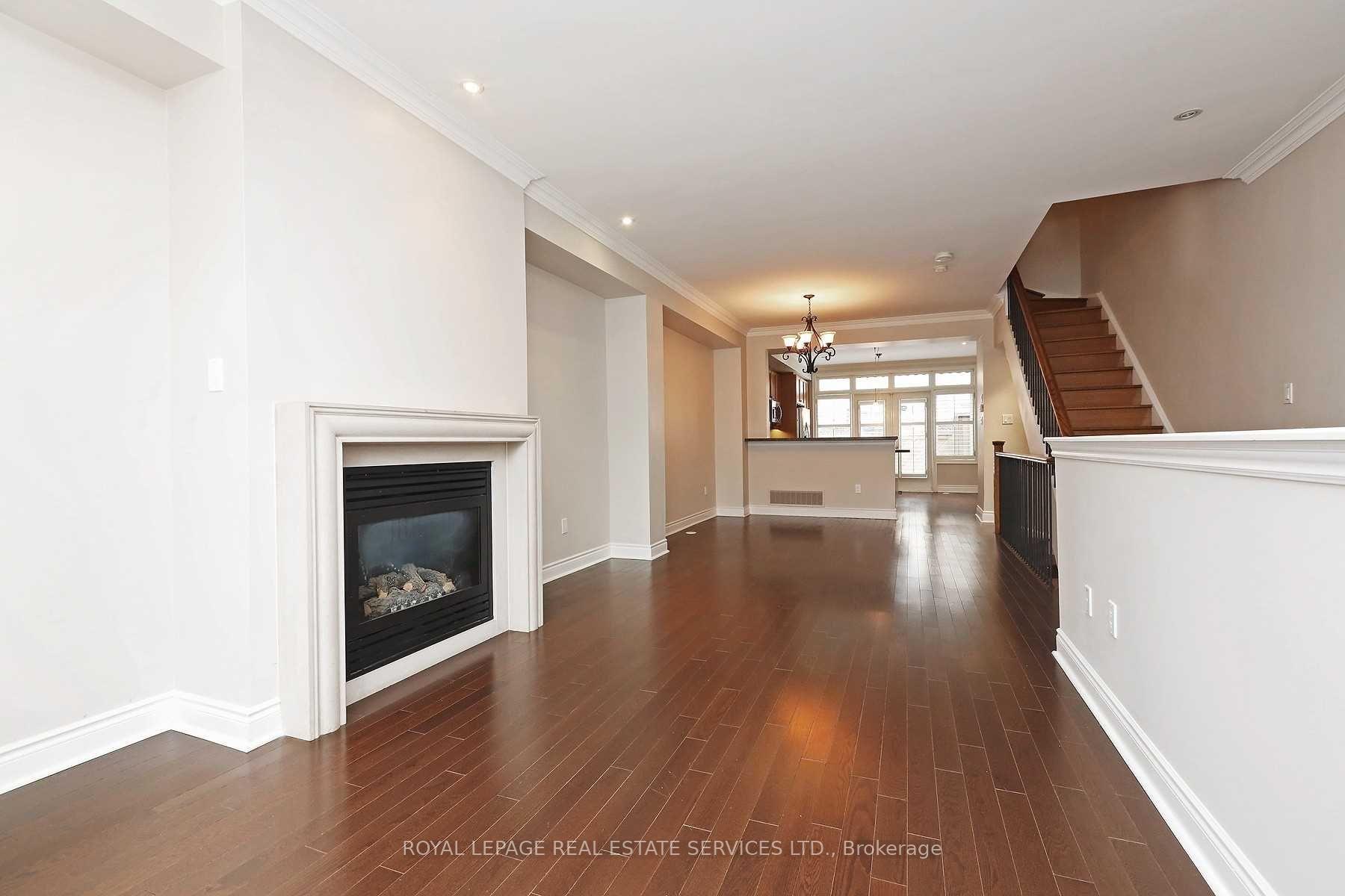 Photo 5 of Unit 1, 20 Shires Lane, Etobicoke, Islington-City Centre West — HOMEH