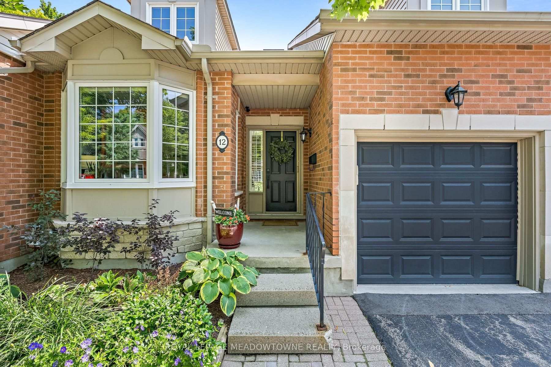 Photo 8 of 12 Fairway Lane, Guelph, Riverside Park — HOMEH