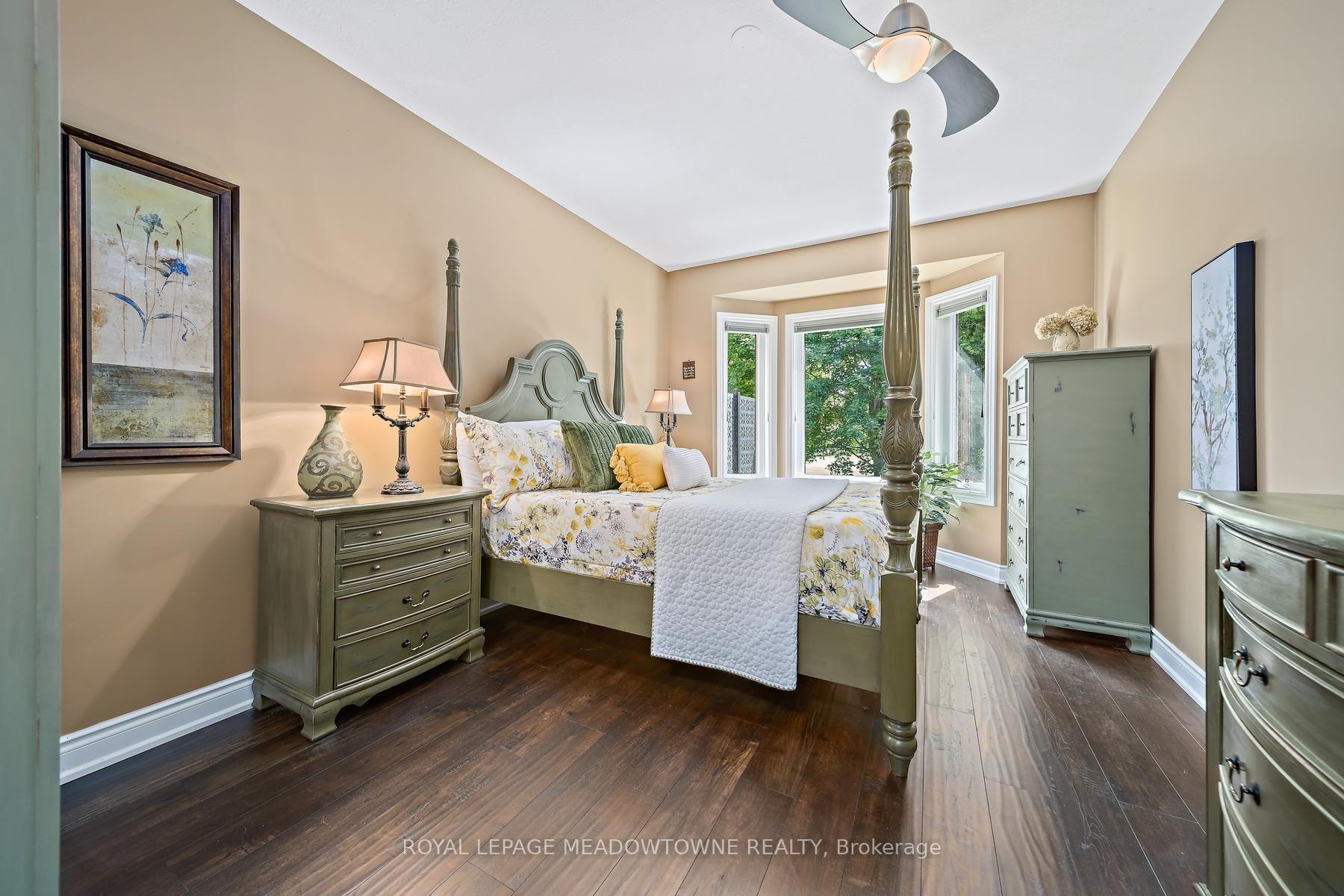 Photo 27 of 12 Fairway Lane, Guelph, Riverside Park — HOMEH
