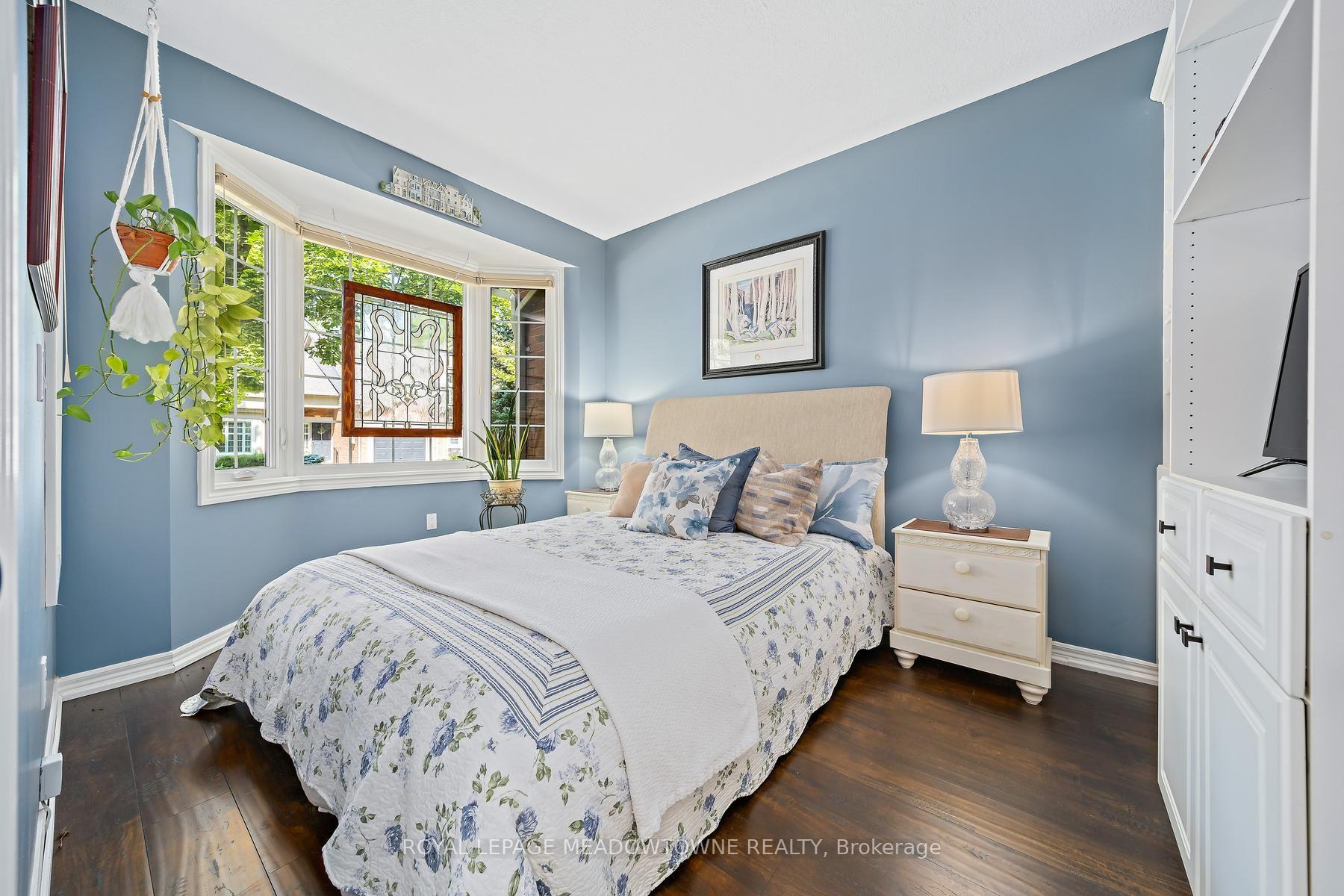 Photo 31 of 12 Fairway Lane, Guelph, Riverside Park — HOMEH