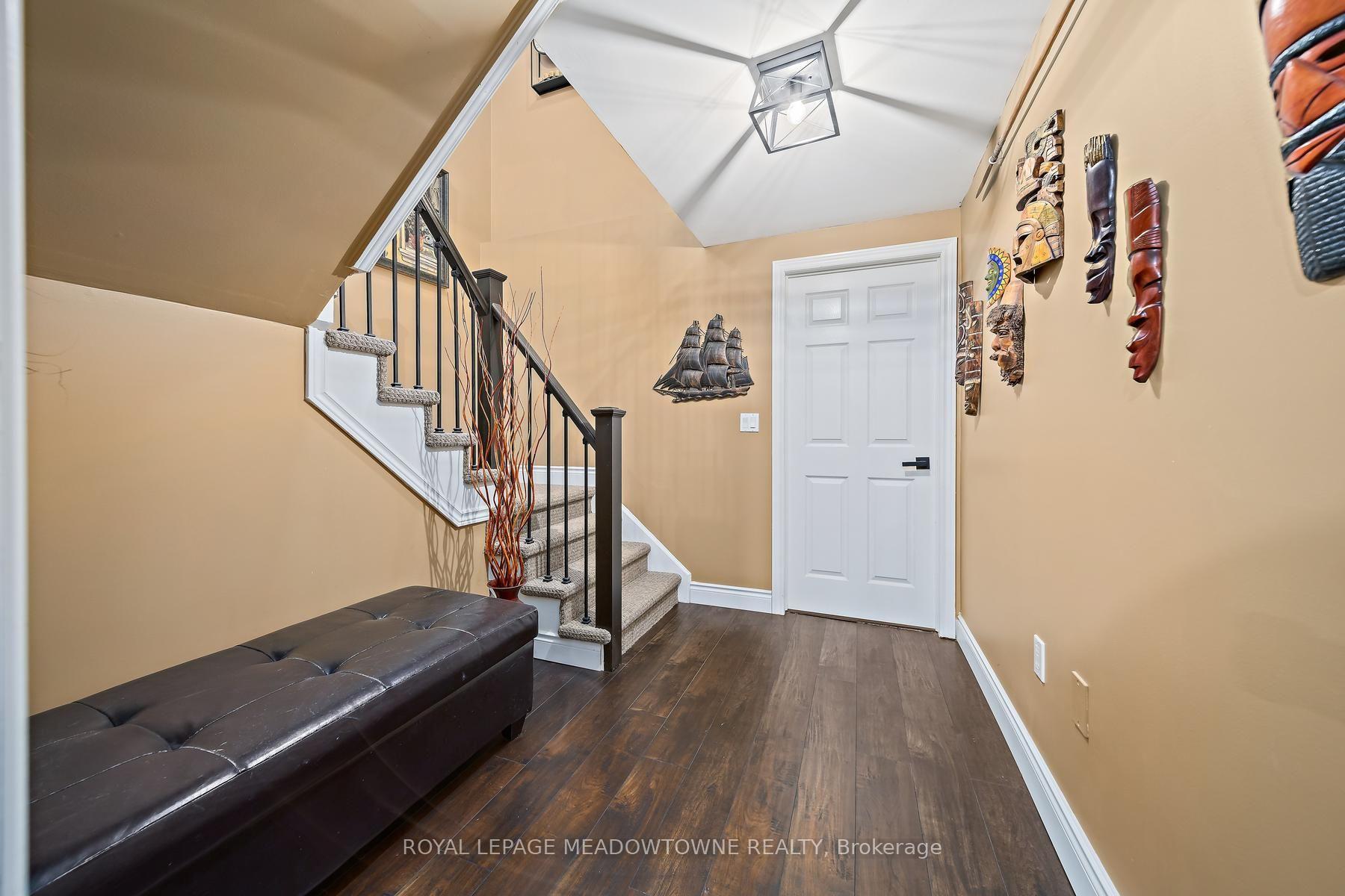 Photo 35 of 12 Fairway Lane, Guelph, Riverside Park — HOMEH