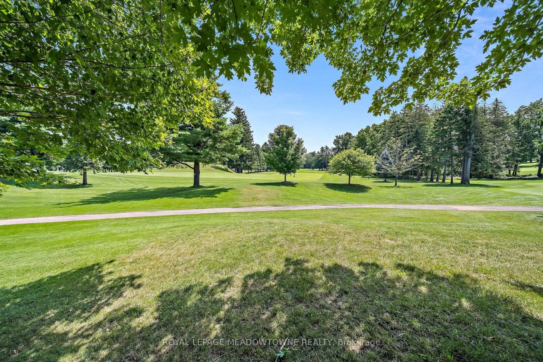 Photo 47 of 12 Fairway Lane, Guelph, Riverside Park — HOMEH