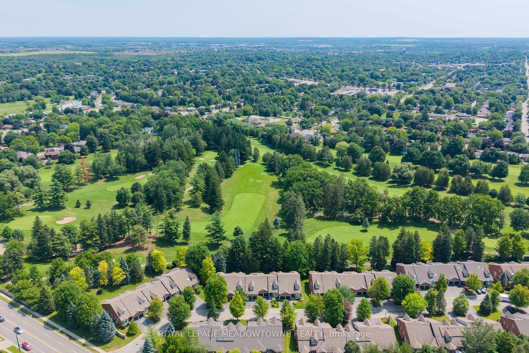 Photo 48 of 12 Fairway Lane, Guelph, Riverside Park — HOMEH