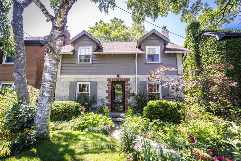 Photo 2 of 44 Indian Road Crescent, Toronto, High Park North — HOMEH