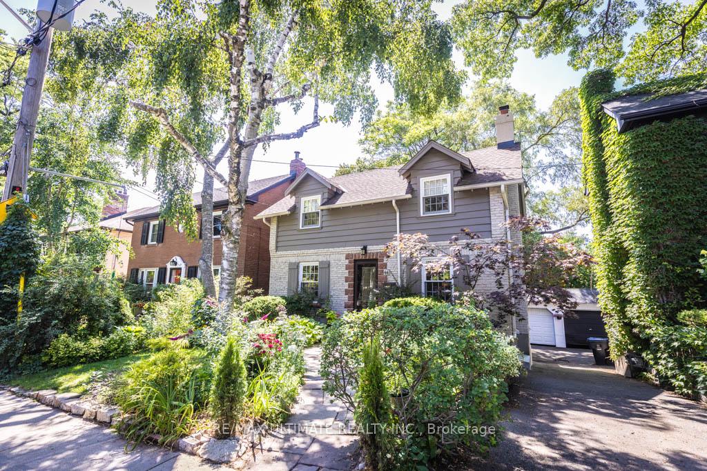 Photo 3 of 44 Indian Road Crescent, Toronto, High Park North — HOMEH