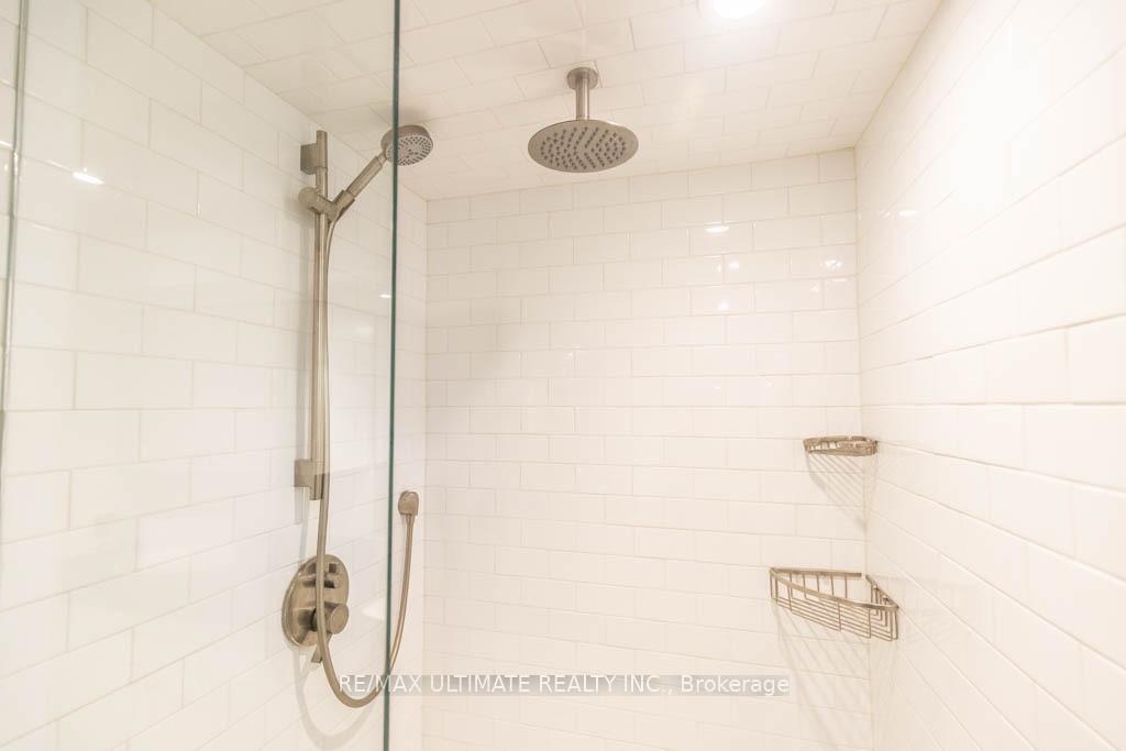 Photo 33 of 44 Indian Road Crescent, Toronto, High Park North — HOMEH