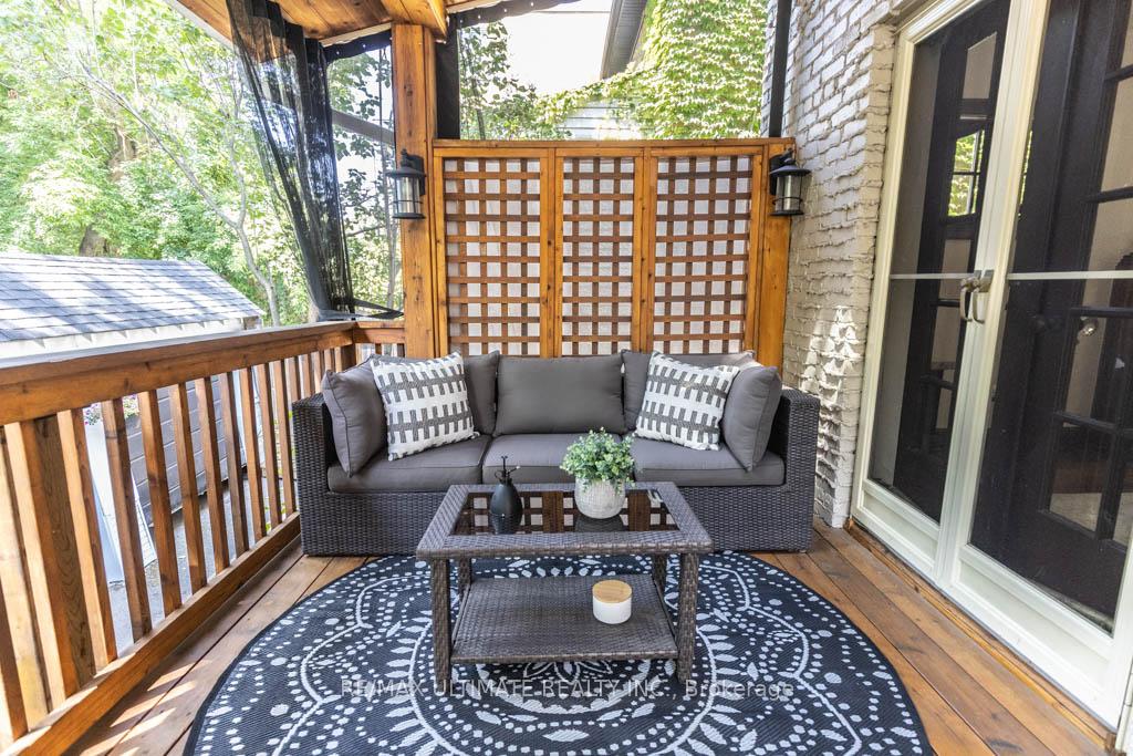 Photo 36 of 44 Indian Road Crescent, Toronto, High Park North — HOMEH