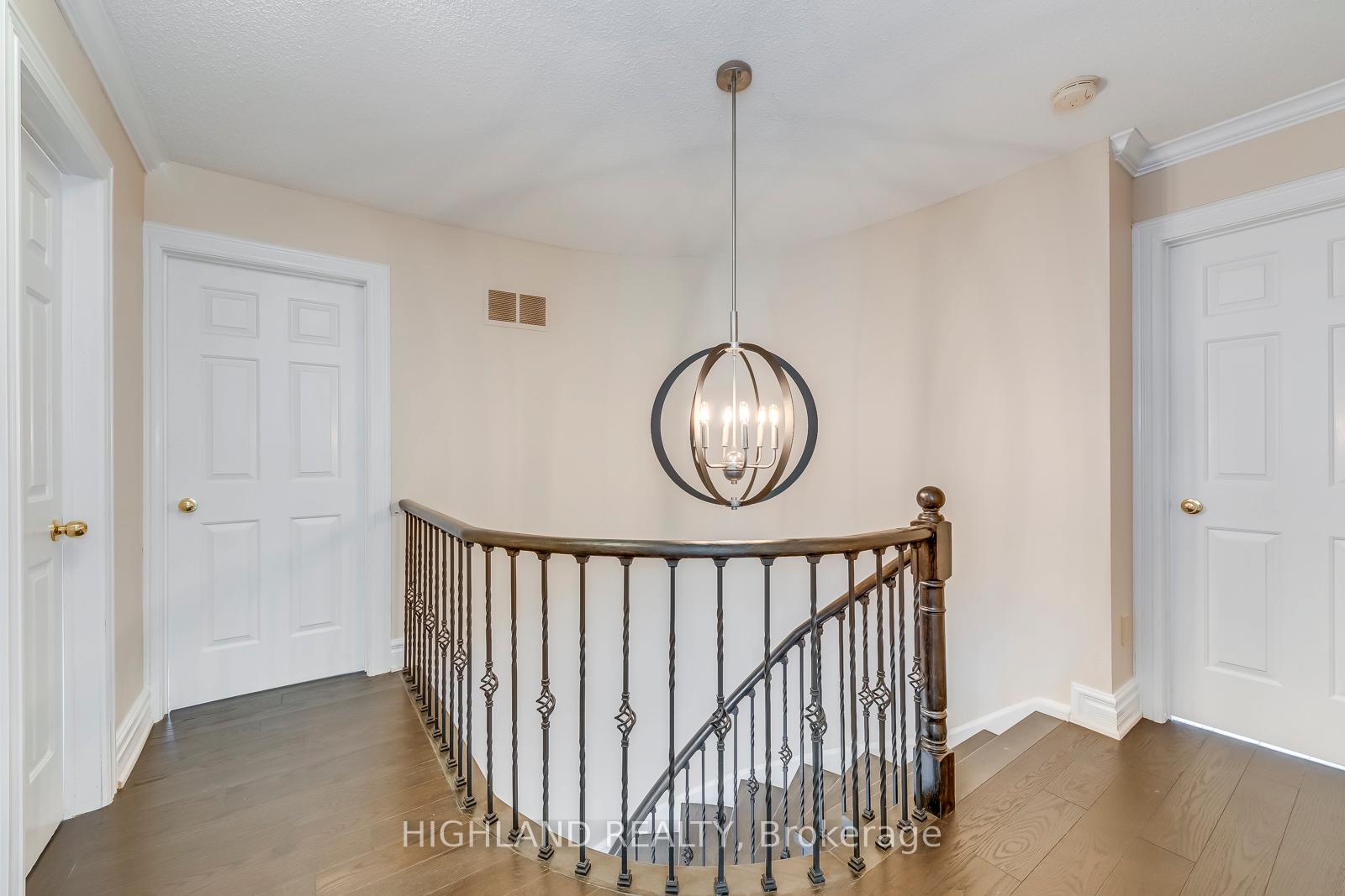 Photo 20 of 1119 Privet Place, Oakville, Clearview — HOMEH