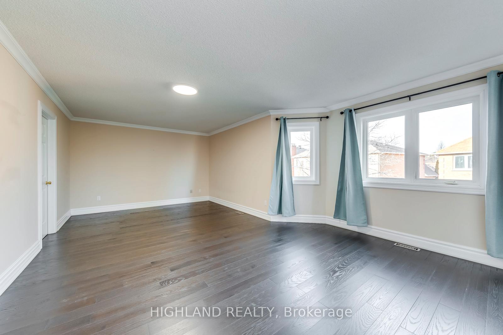 Photo 21 of 1119 Privet Place, Oakville, Clearview — HOMEH