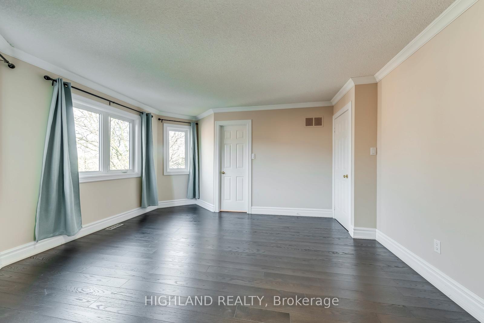 Photo 23 of 1119 Privet Place, Oakville, Clearview — HOMEH