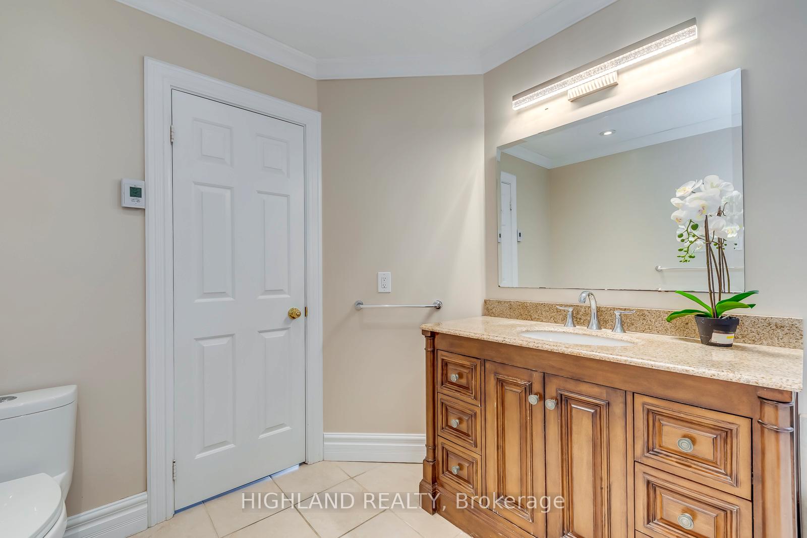 Photo 25 of 1119 Privet Place, Oakville, Clearview — HOMEH