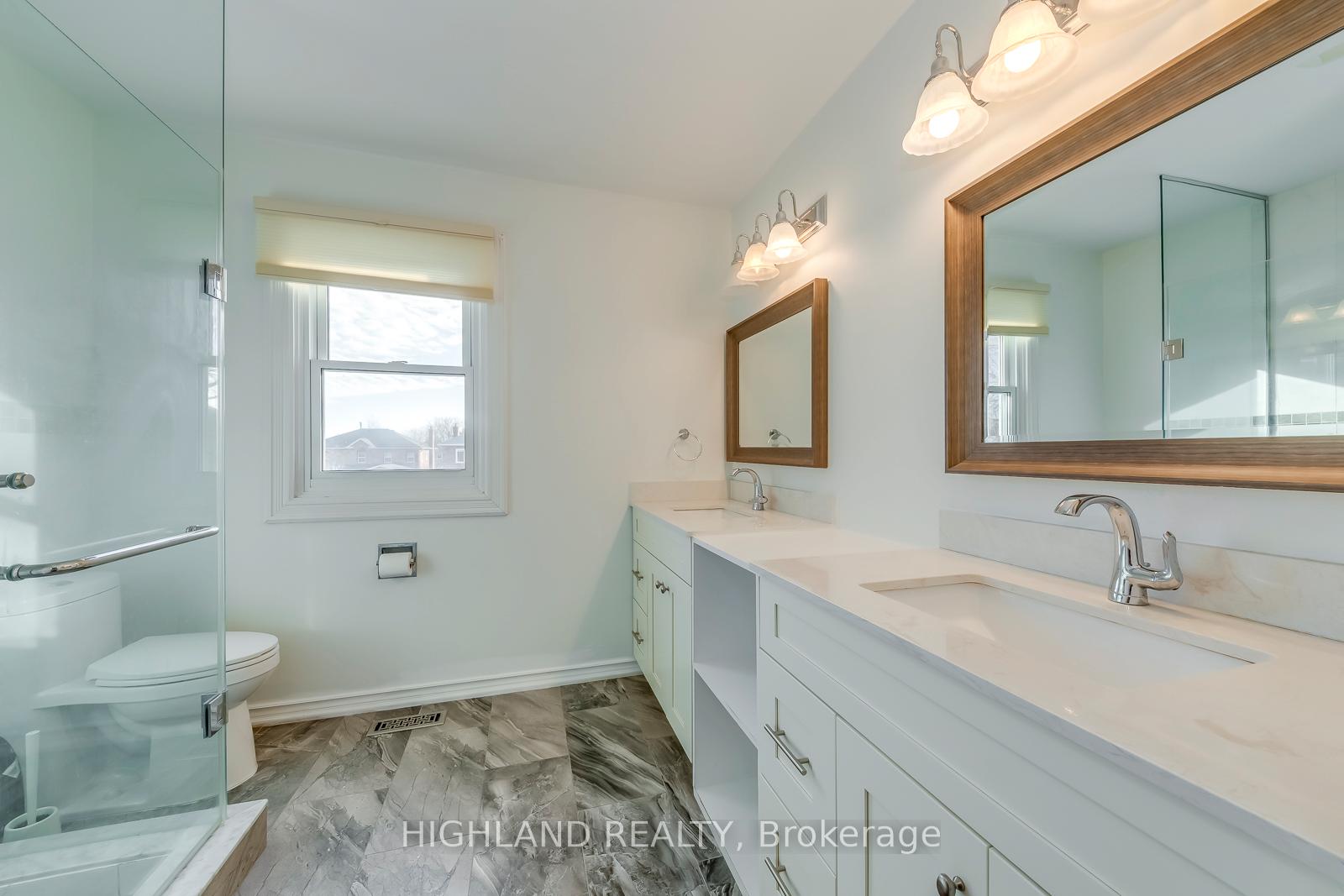 Photo 32 of 1119 Privet Place, Oakville, Clearview — HOMEH