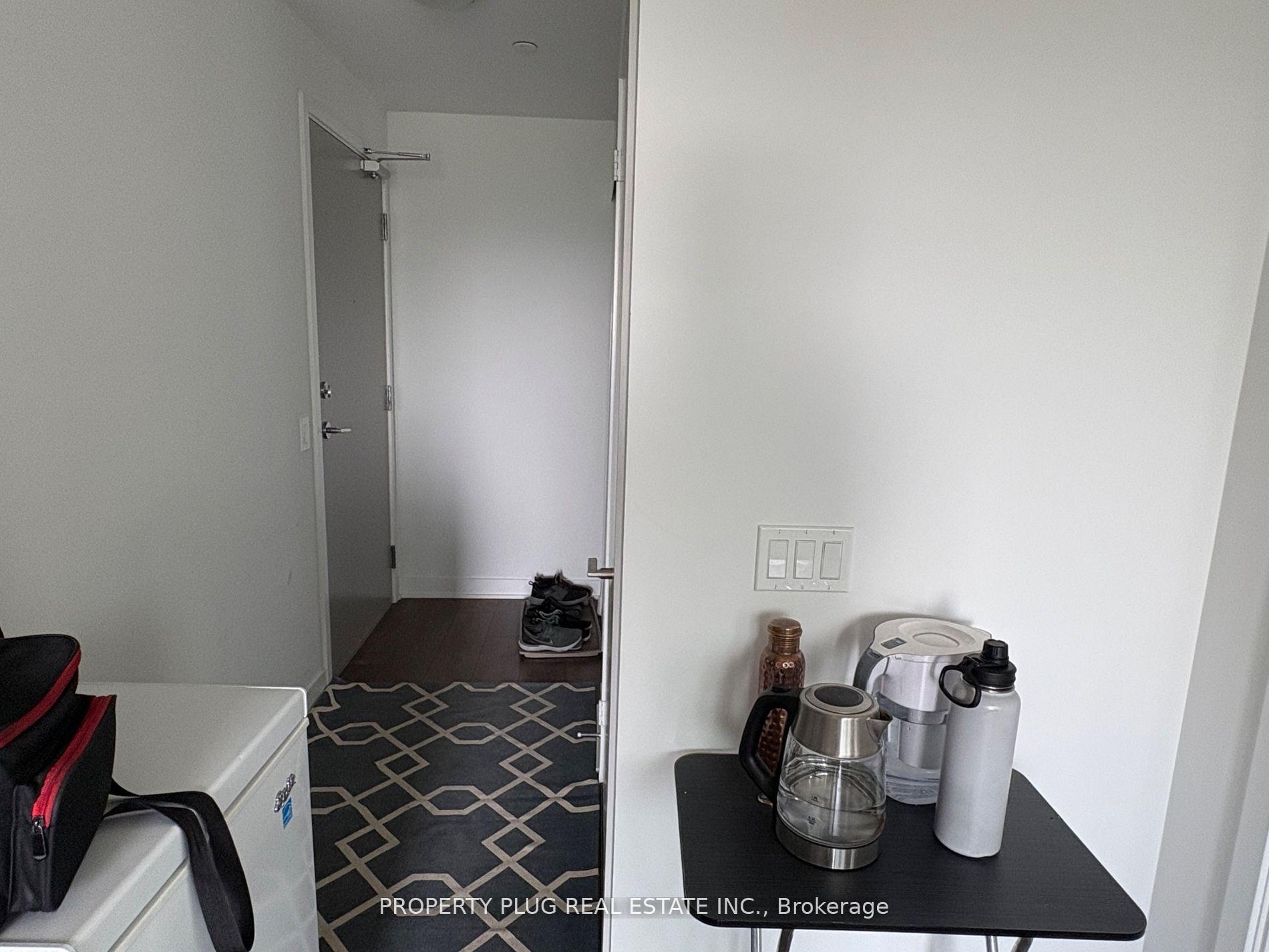 Photo 3 of Unit 1303, 260 Malta Avenue, Brampton, Fletcher's Creek South — HOMEH
